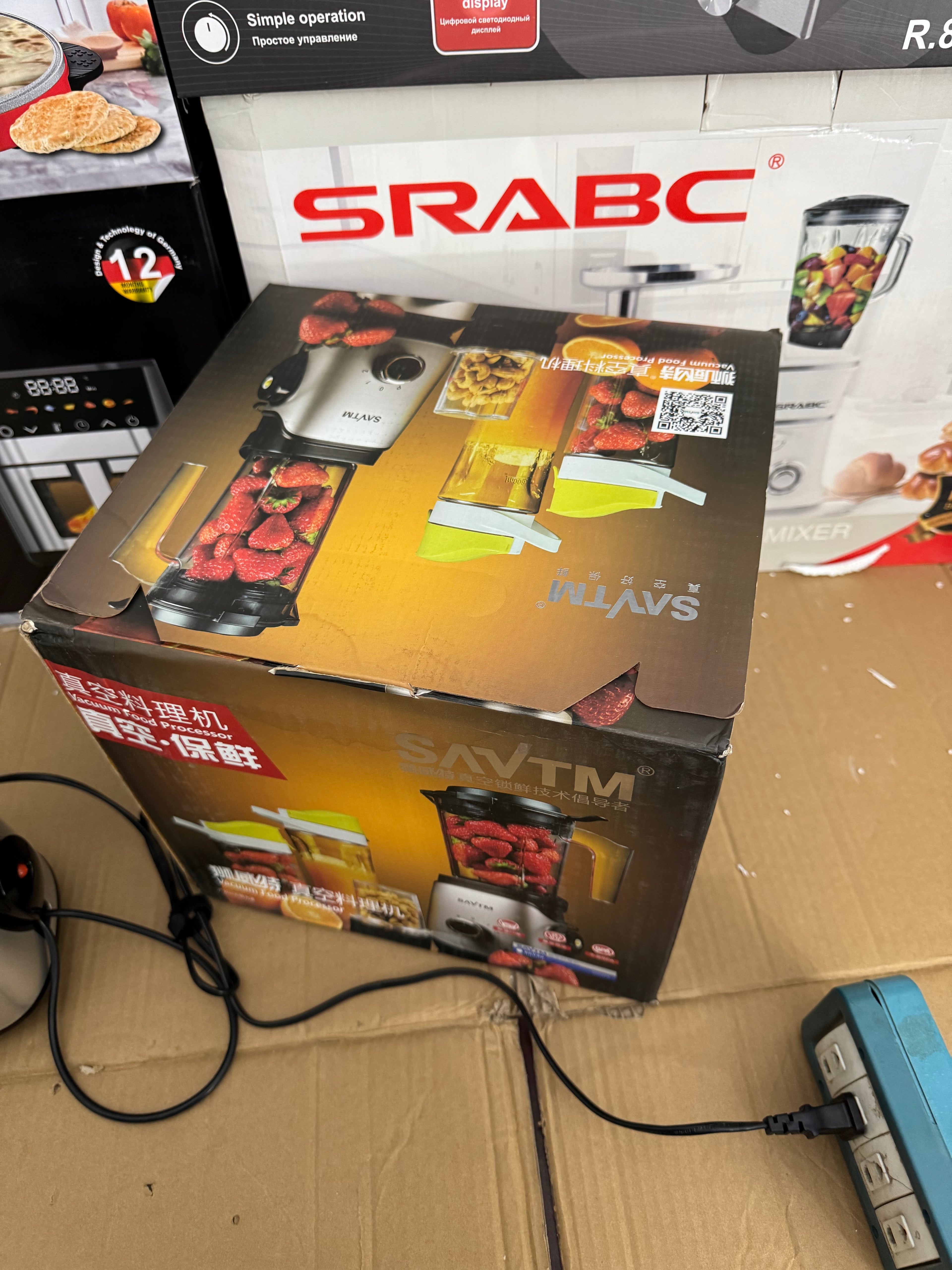 SAVTM Multifunctional Personal Blender – Lot Imported