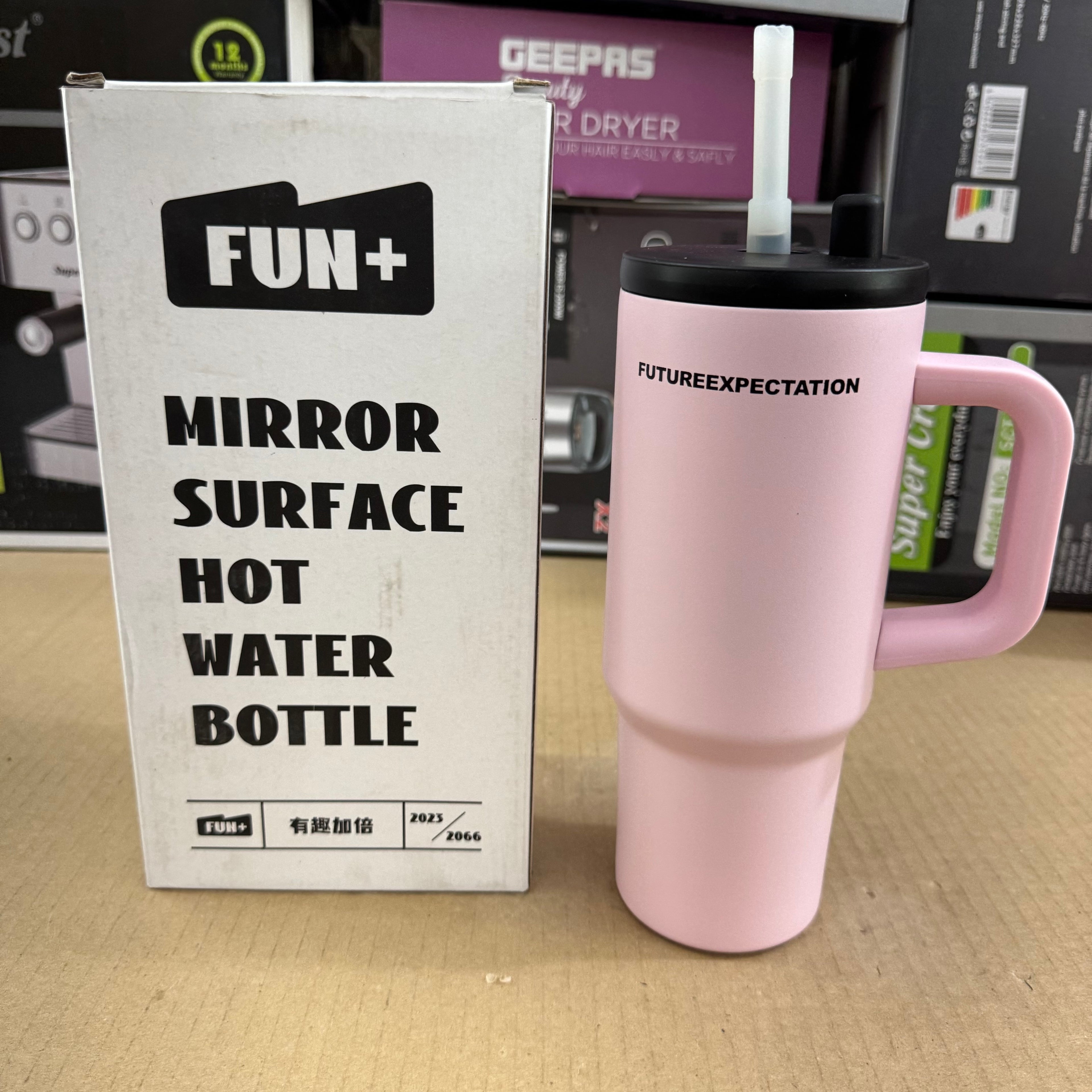 Lot Imported Fun+ Future Expectation 1180ml Vacuum Tumbler