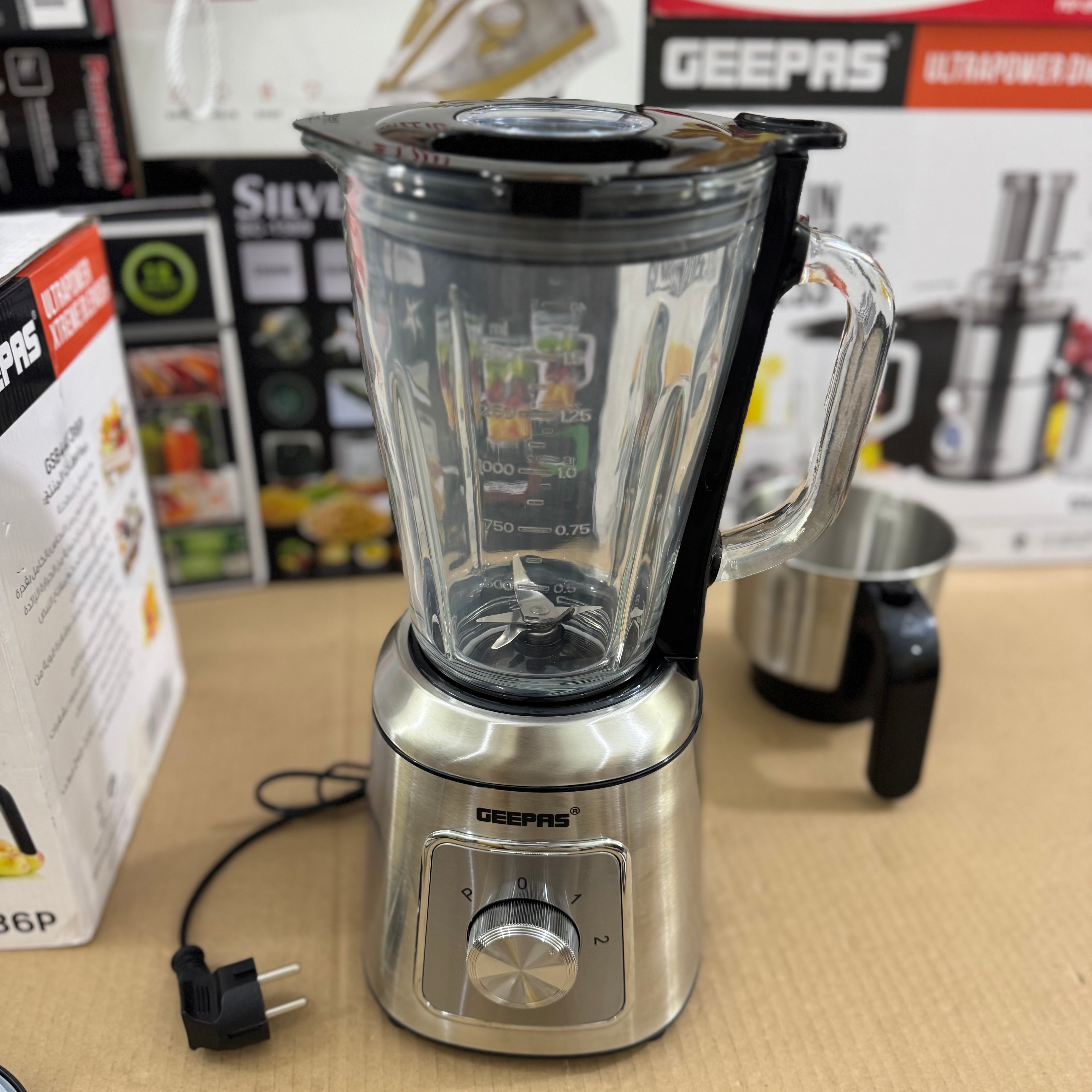 Geepas 600W Ultrapower Xtreme Blender GSB44036P