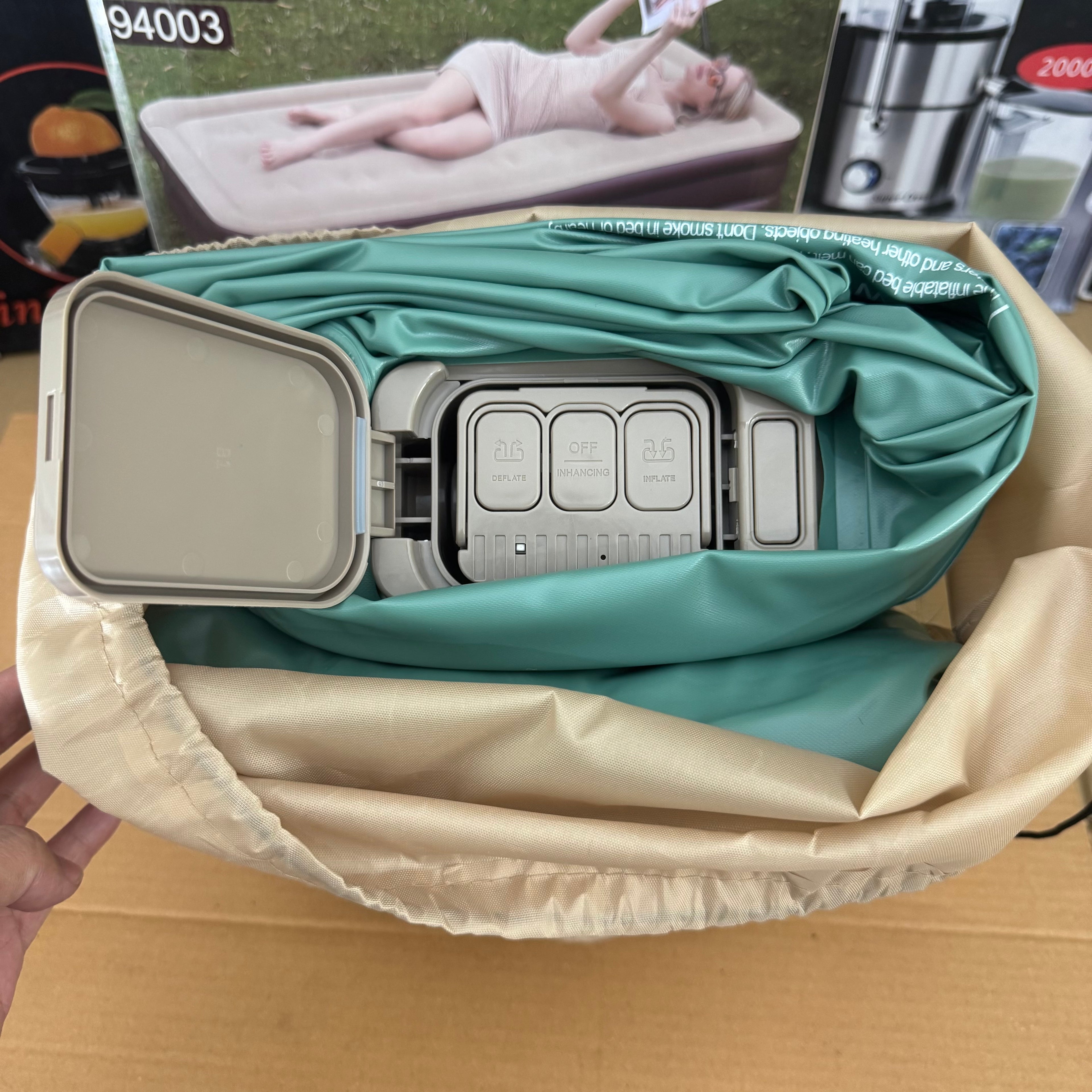 Leedsooy 94003 Single Size Portable Air Mattress Lot Imported