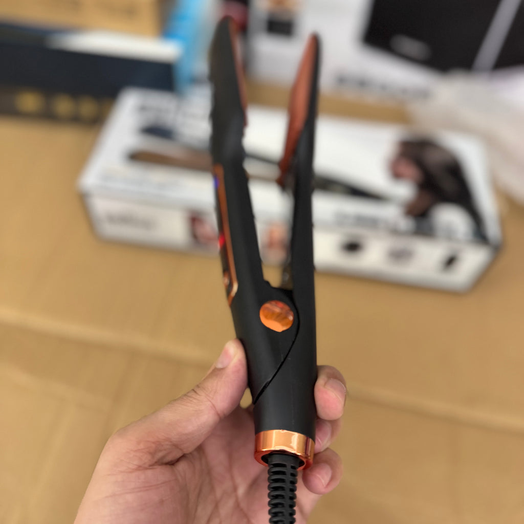 Lot Imported Braun Power Of Active Ions Hair Straightener BR-7004W