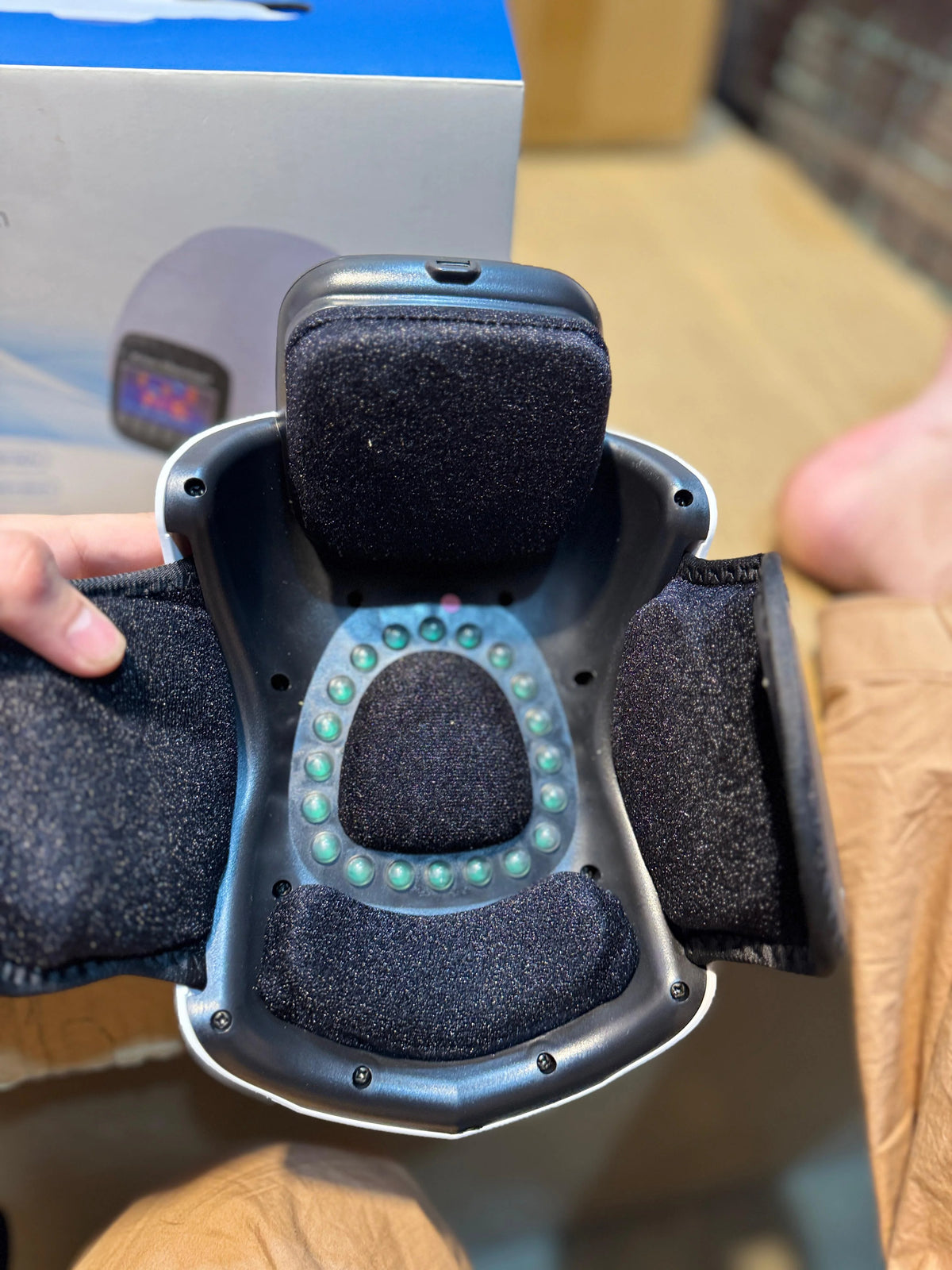 Knee Massager with Heat, Vibration & Air Compression – Infrared Therapy