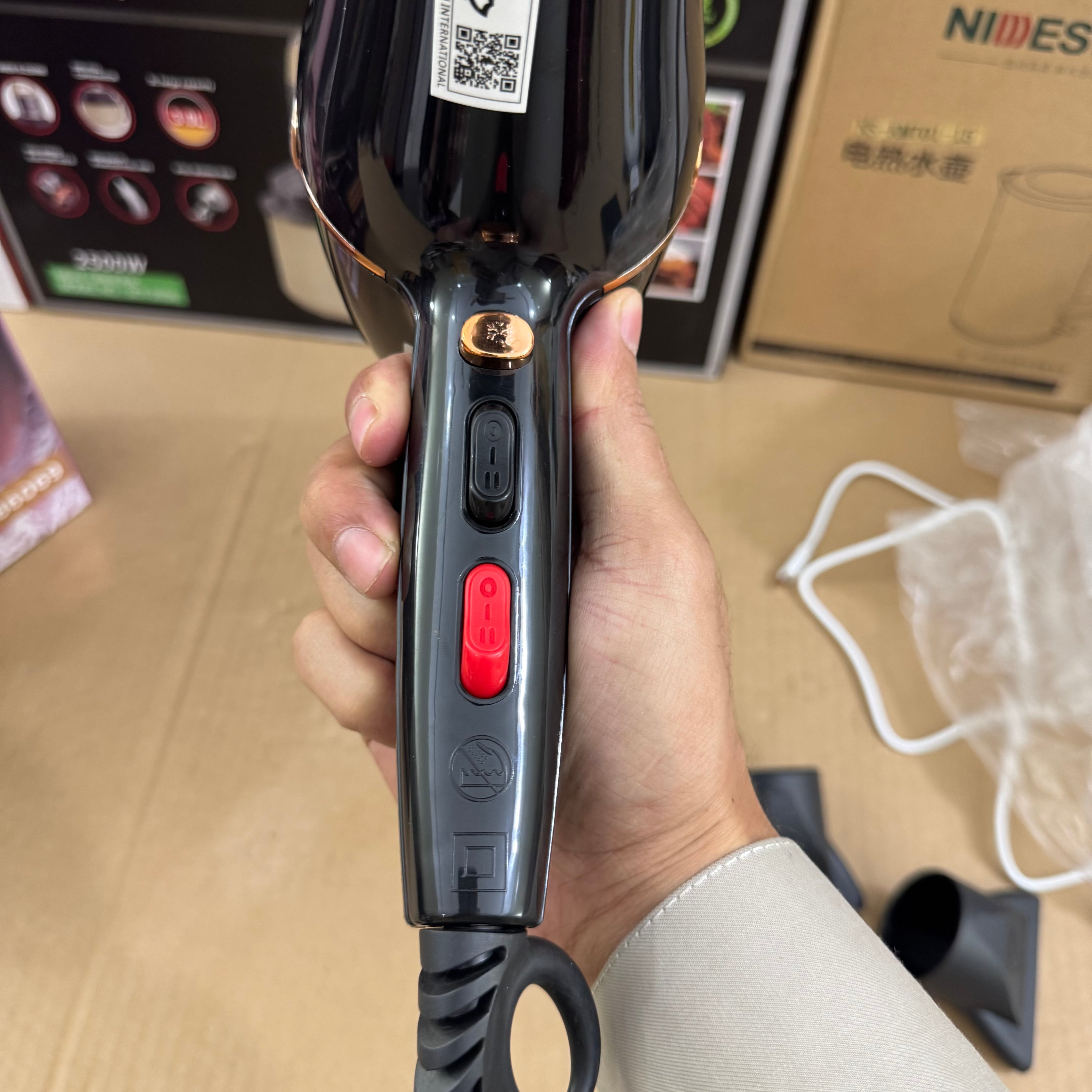Geepas 2200W Professional Hair Dryer – GHD86069