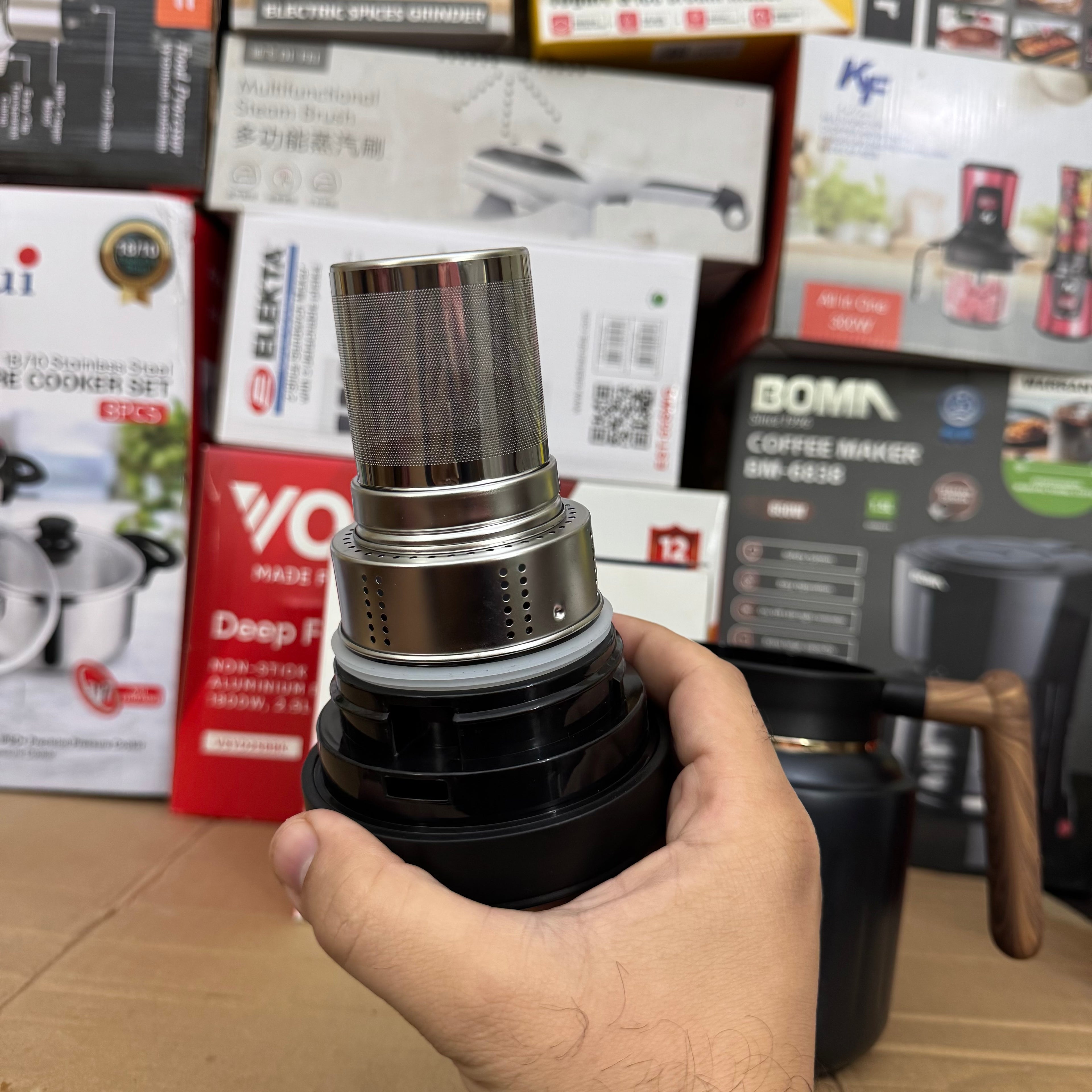 Premium 1.0L Insulated Thermal Tea Pot Black| Smart Temperature Display & Wood Handle