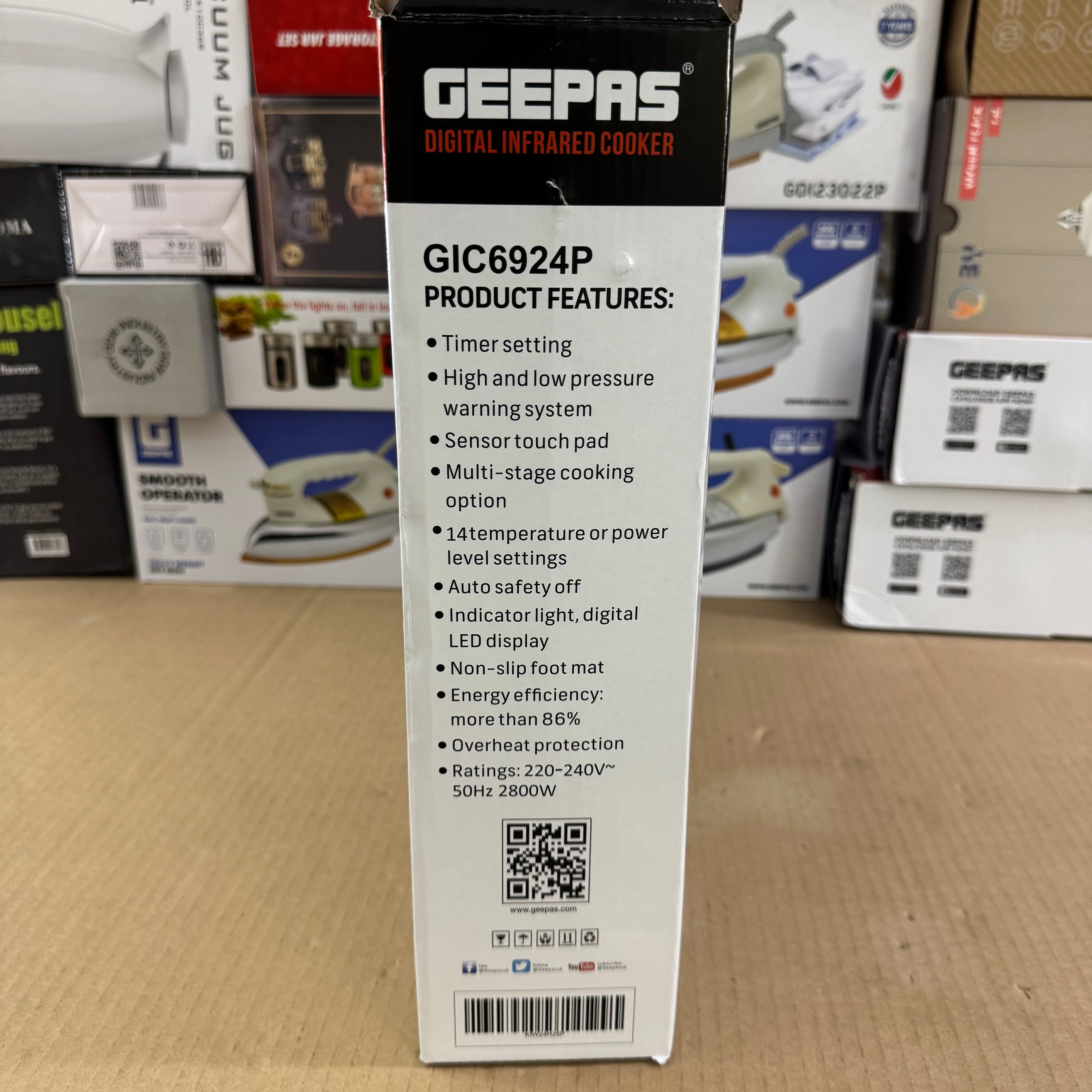 Geepas 2800W Digital Infrared Cooker GIC6924P – Heavy Duty 6months warranty