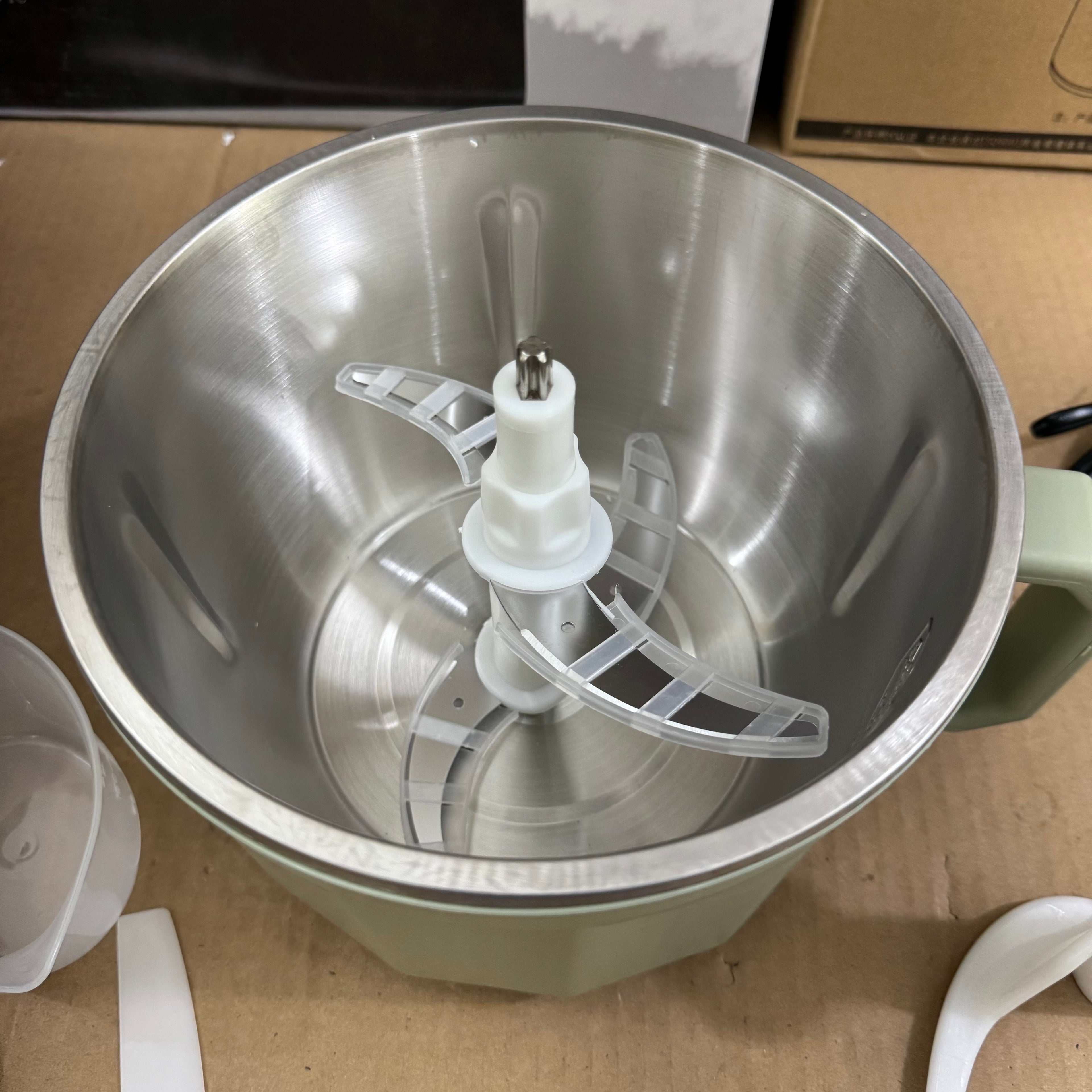 Super Crest 2-in-1 Meat Grinder & Stand Mixer SCT-2038