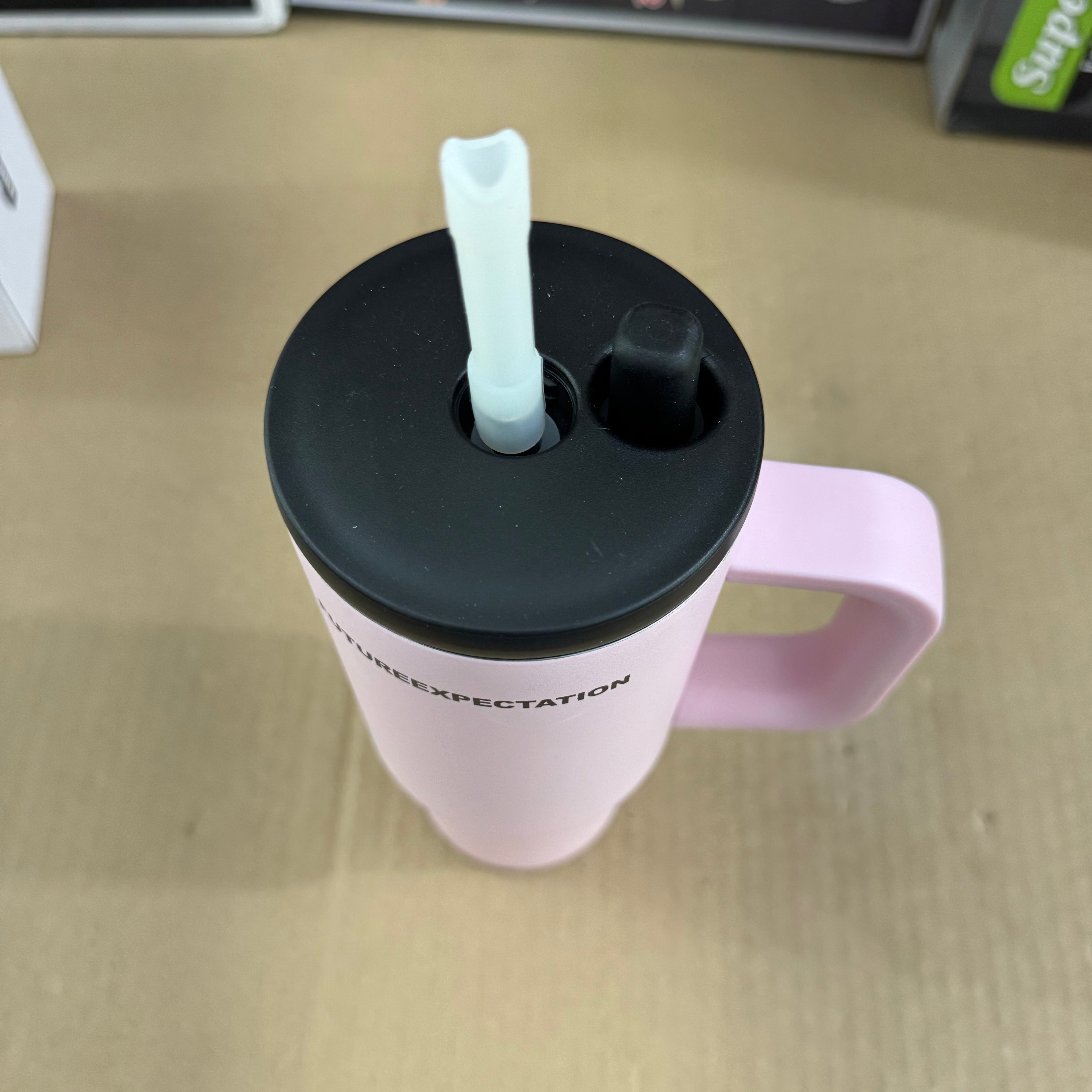 Lot Imported Fun+ Future Expectation 1180ml Vacuum Tumbler