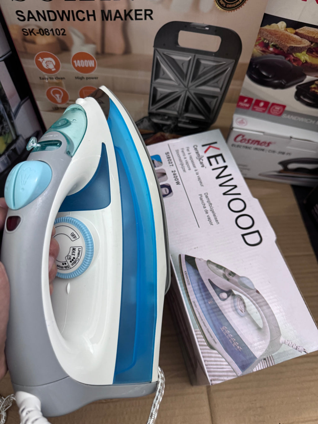 Kenwood Steam Iron ST8027 2400W Ceramic Soleplate – Lot Imported | Original Quality