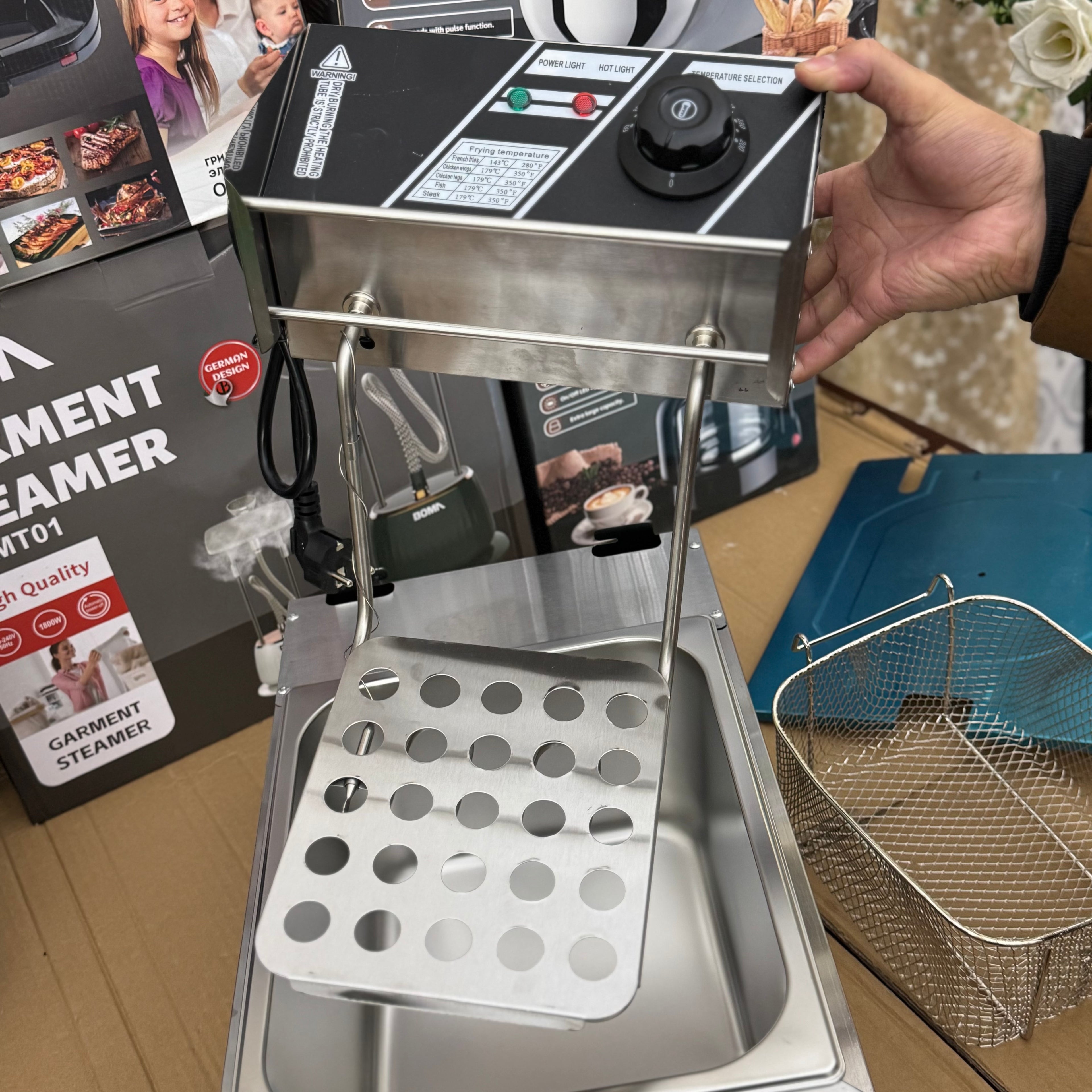 AVinas AV-668Y Electric Deep Fryer | 2800W Stainless Steel Commercial Fryer