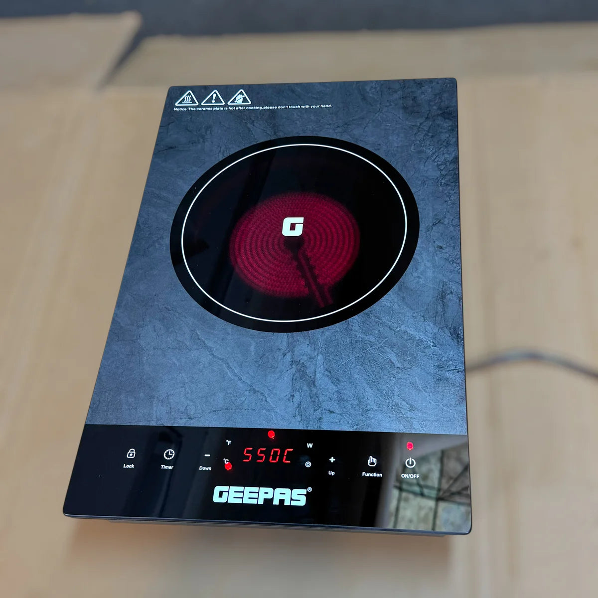 Geepas 3000W Digital Infrared Stove GUC6927P