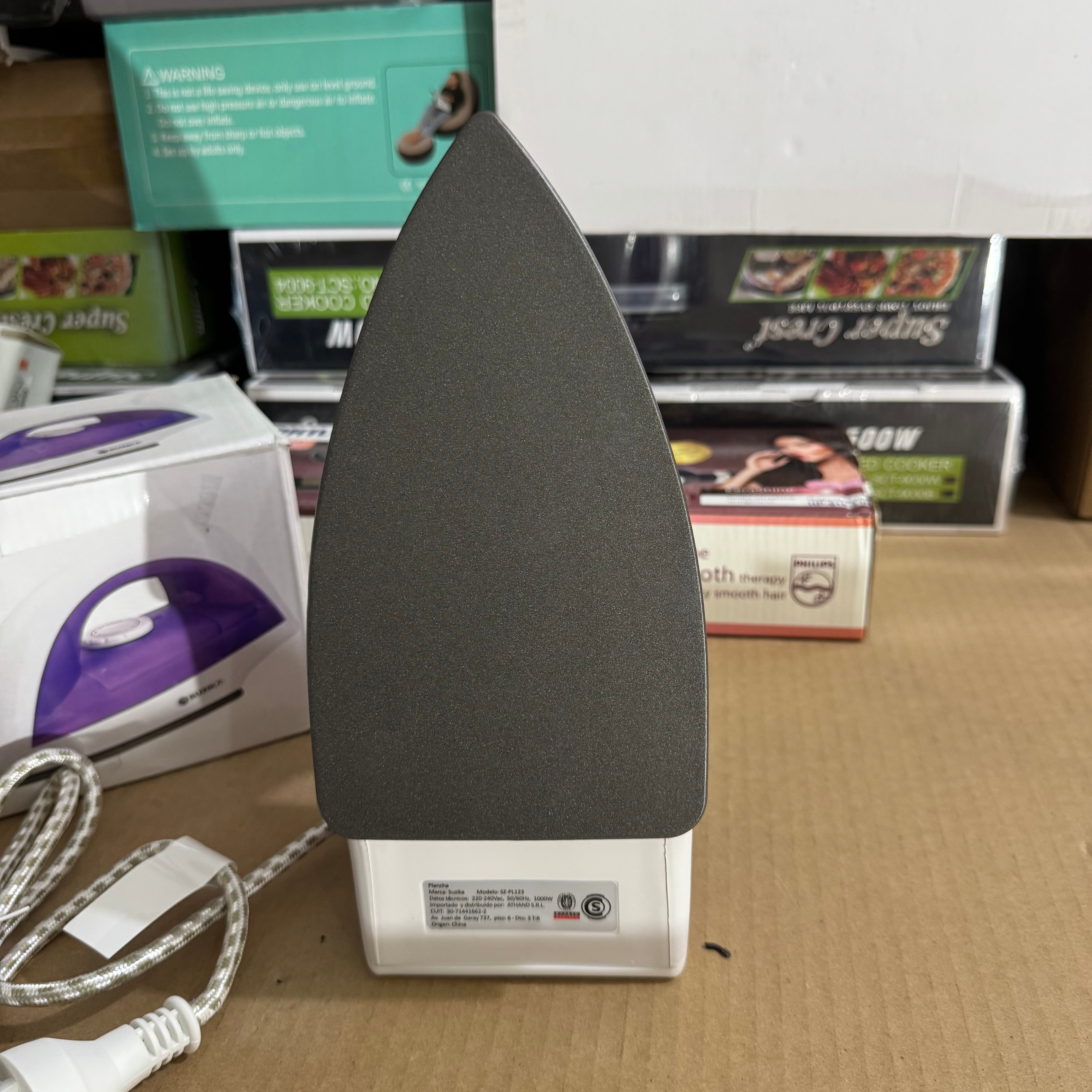Suzika Plancha Seca Dry Iron 1000W - Model SZ-PL123 Lot Imported