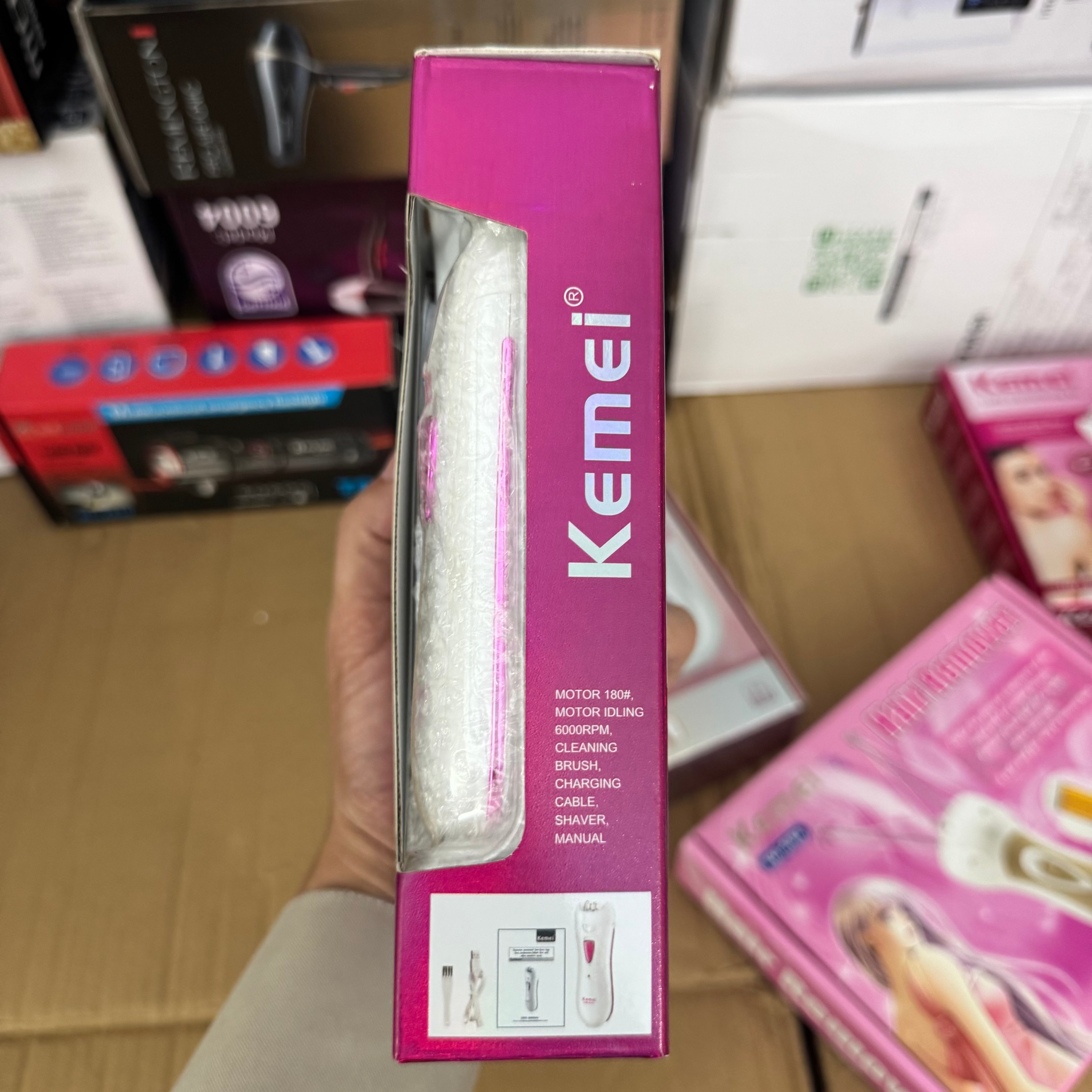 Lot Imported Silky Smooth Skin with the Lot Imported Kemei KM-519A Hair Remover