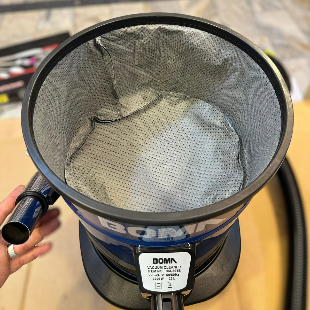 BOMA BM-801B 25L 3200W Vacuum Cleaner
