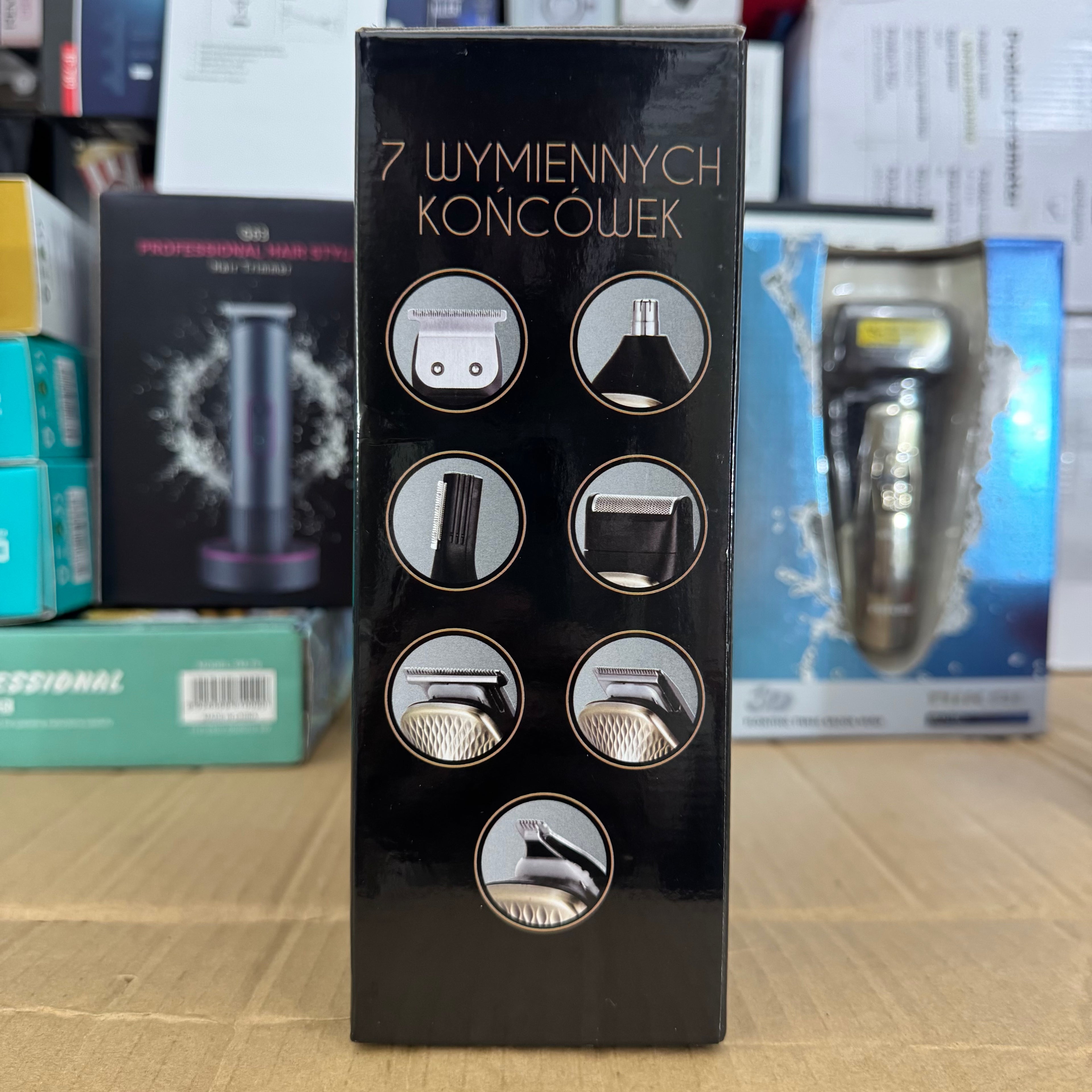 Electo W-701 7-in-1 Professional Trimmer & Grooming Kit for Men