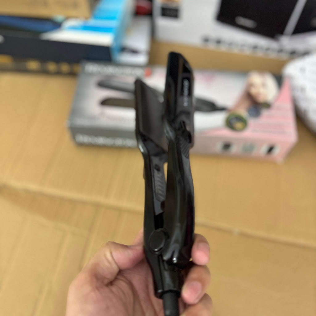 Lot Imported Remington Keratin Therapy Pro Straightener Model RM-912W