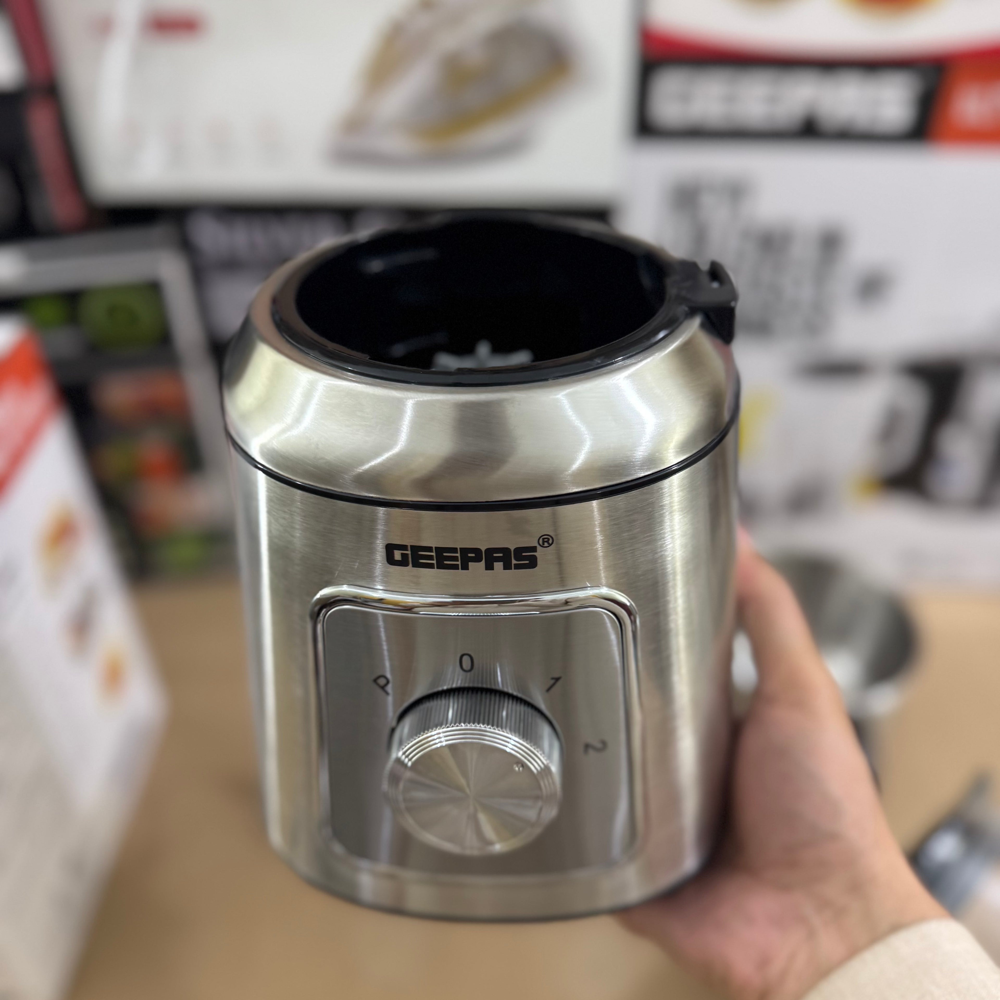 Geepas 600W Ultrapower Xtreme Blender GSB44036P