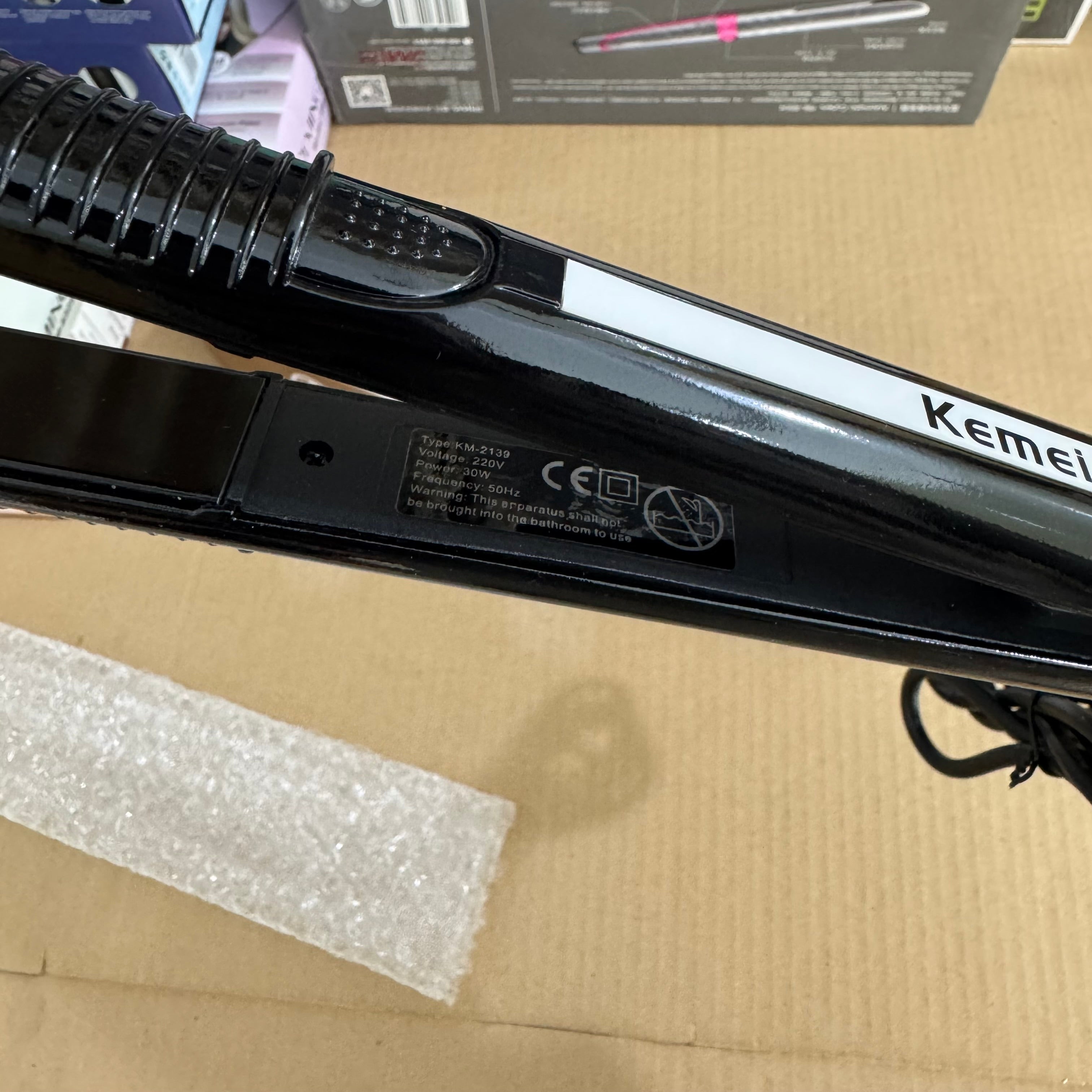 Kemei Professional Slim Hair Straightener - Model KM-2139 Lot Imported