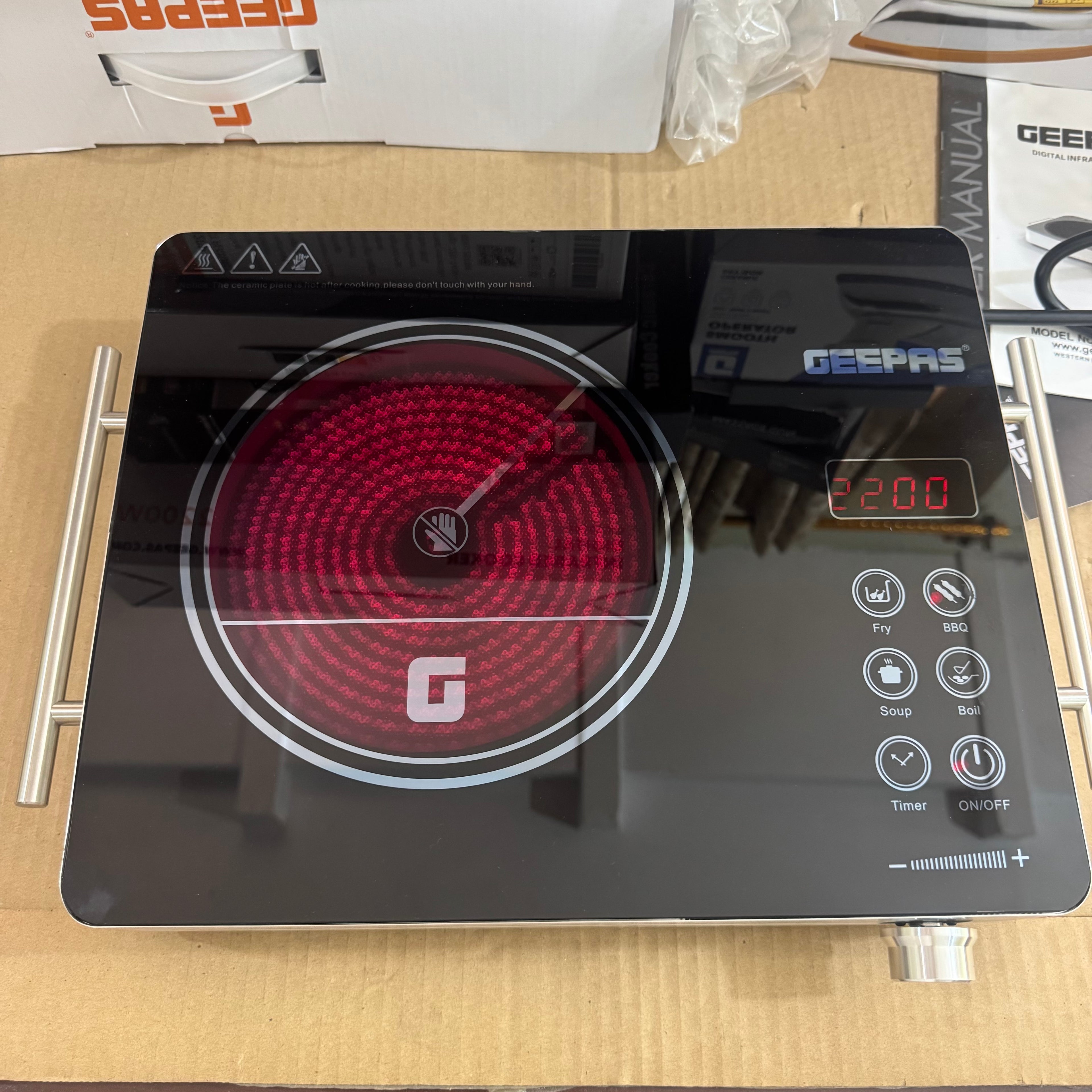 Geepas Digital Infrared Cooker 2200W GIC6926P