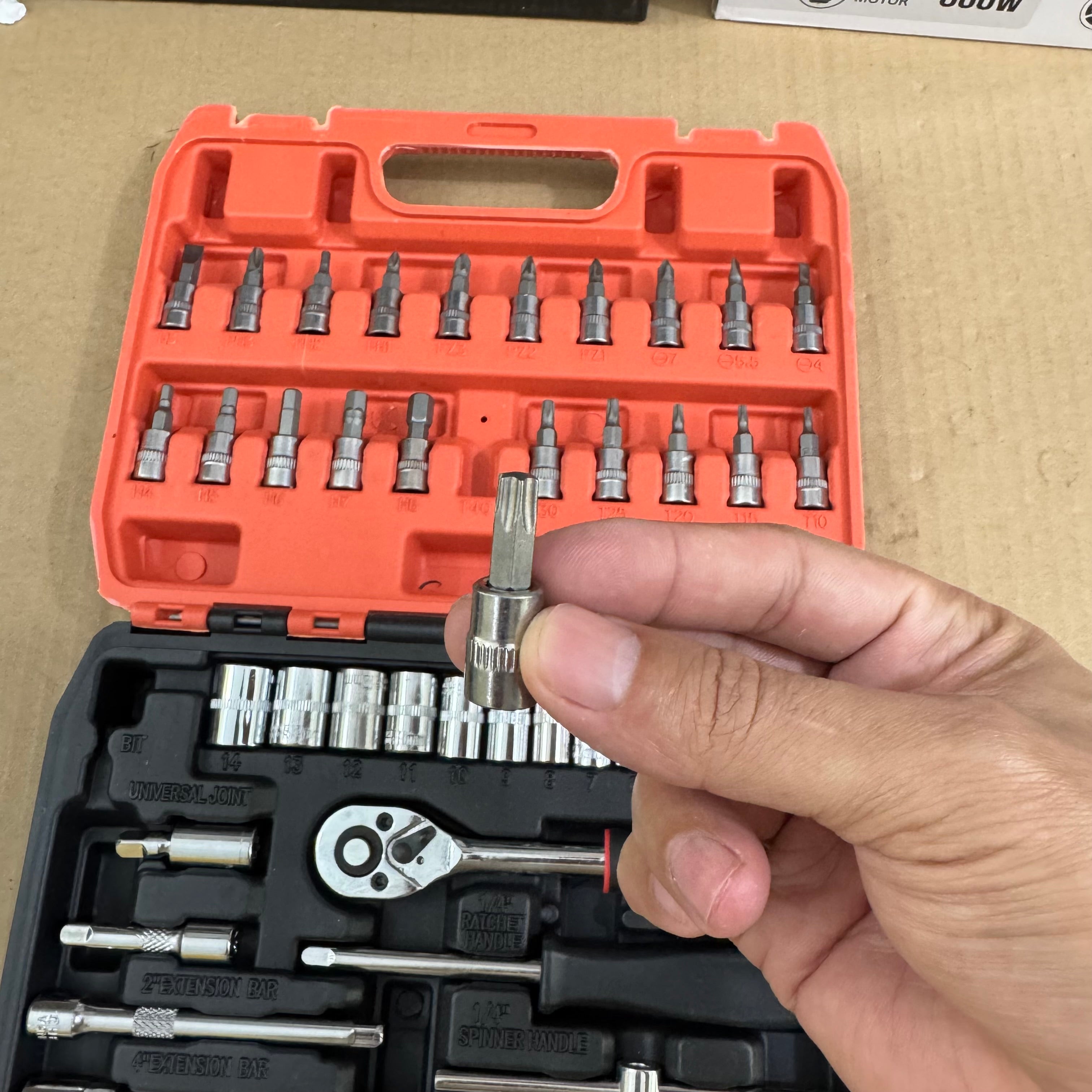 ShunDa 46-Piece 1/4" DR. Socket Set  Lot Imported