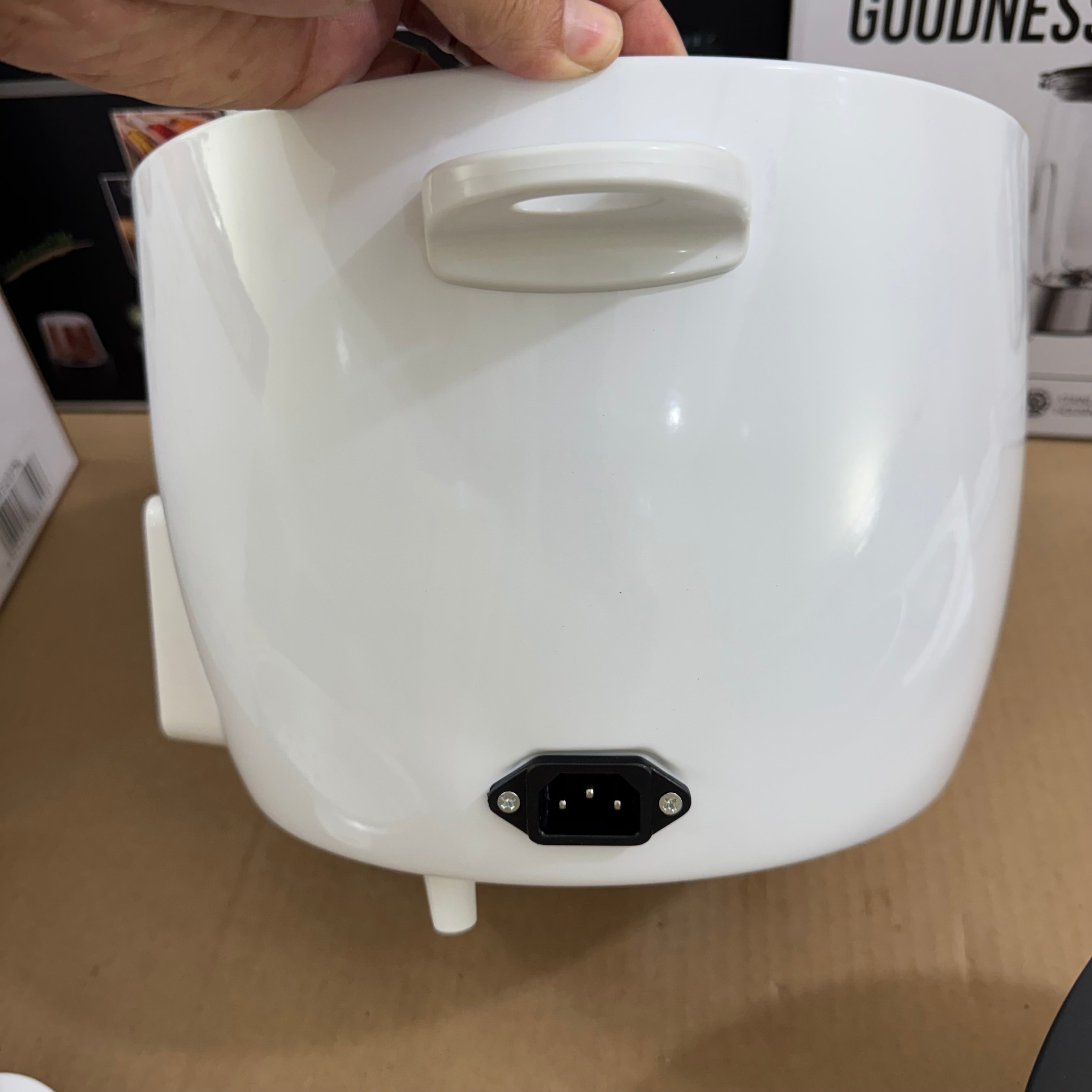 Geepas 2.8L Automatic Rice Cooker GRC4327N