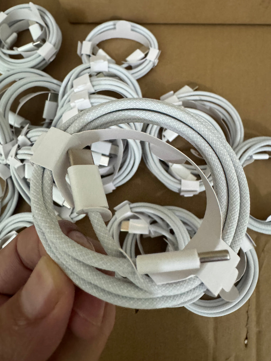 I phone Universal USB-C to USB-C High-Speed Charging Cable