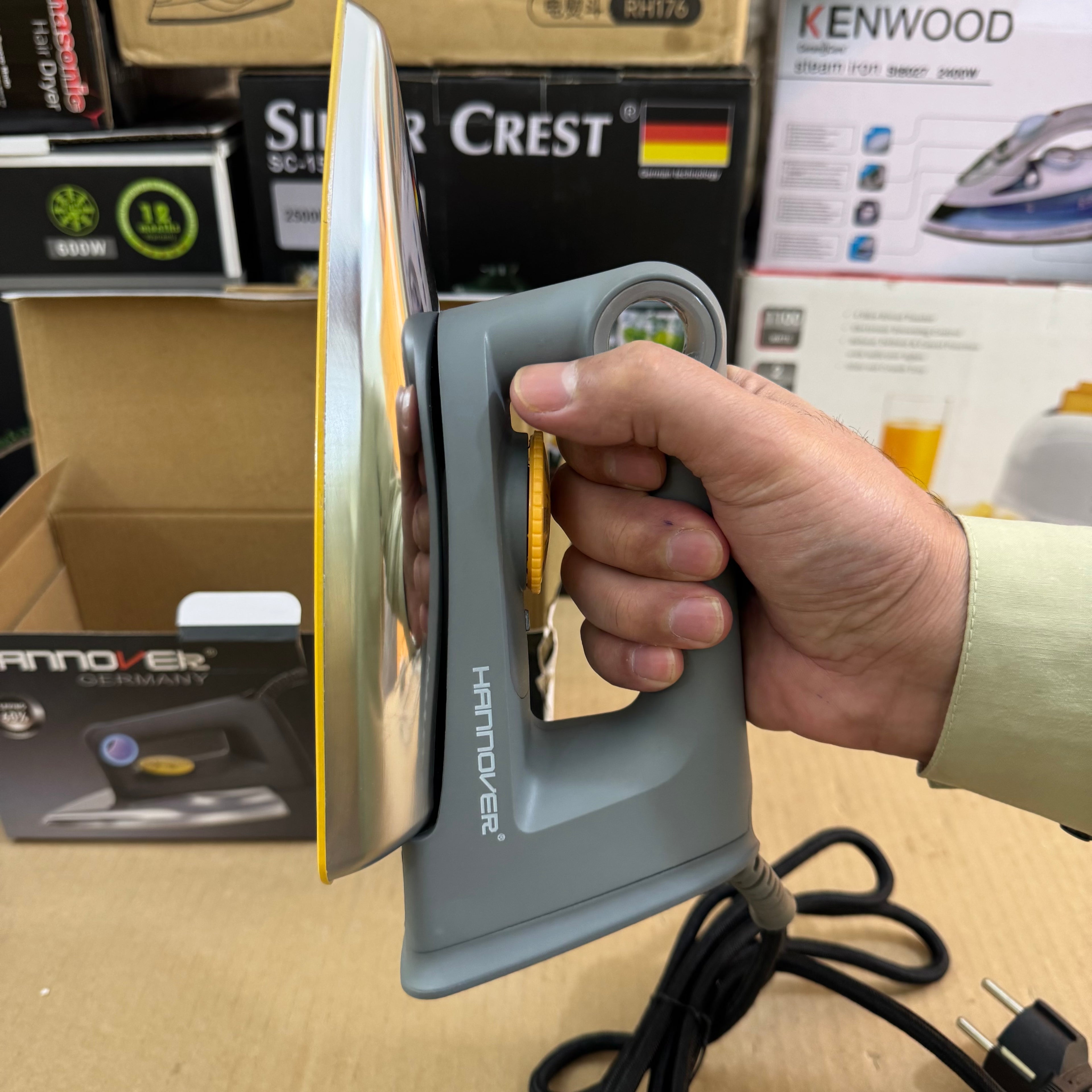 Hannover Germany Lot Imported  Electric Dry Iron SSG-1717 | Energy Saving Iron in Pakistan