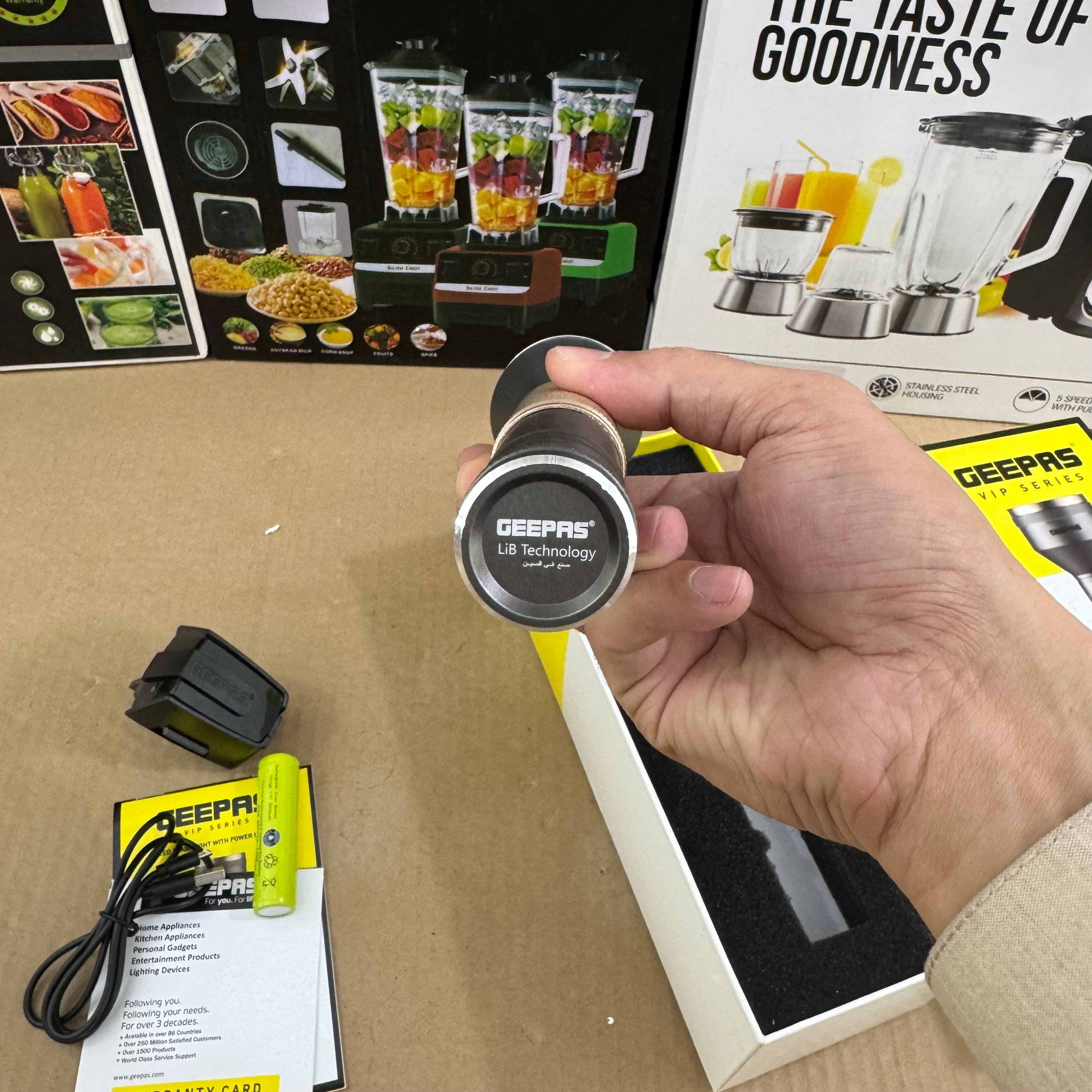 Geepas Rechargeable LED Flashlight GFL3827N