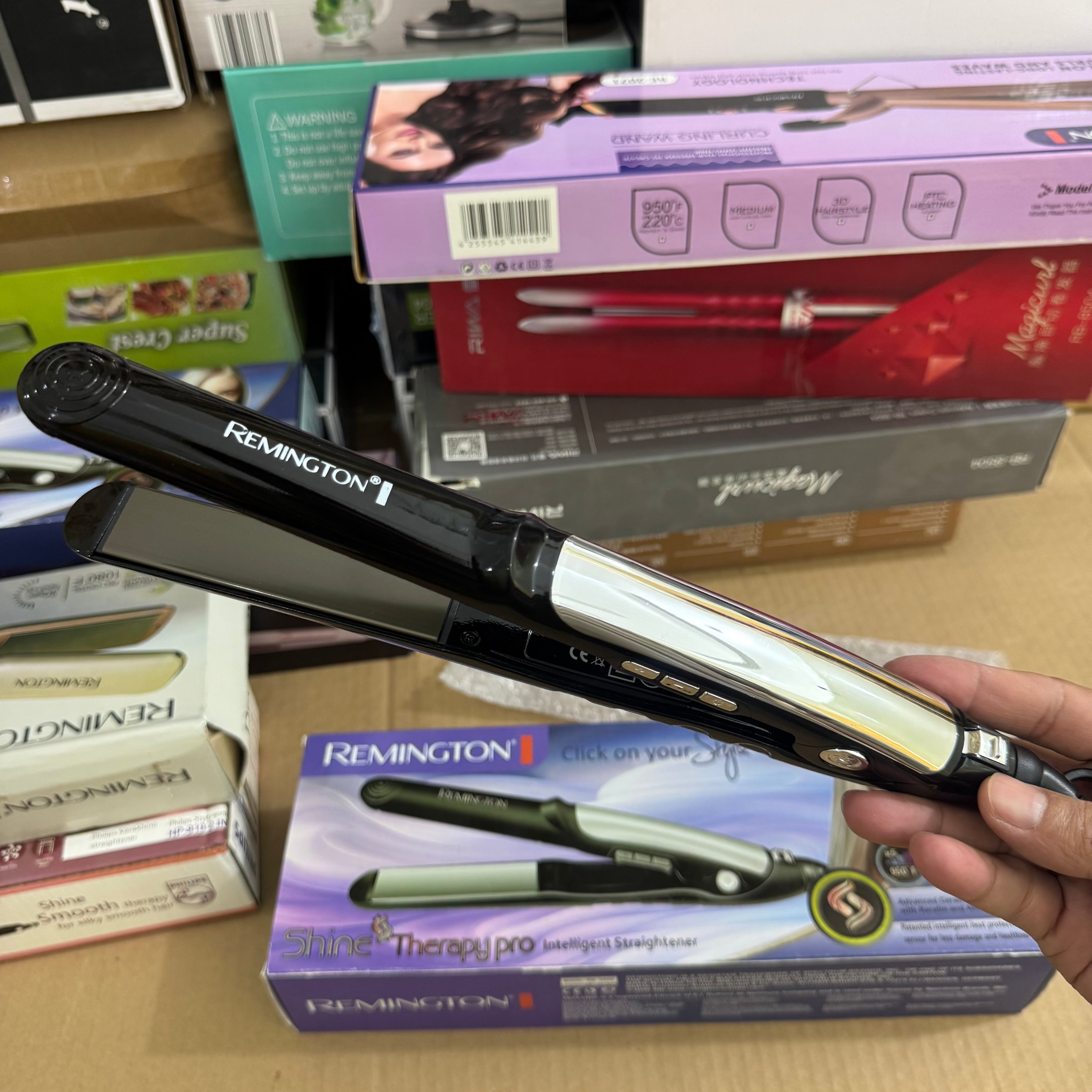 Remington Shine Therapy Pro Intelligent Hair Straightener - Model RM-3500S Lot Imported