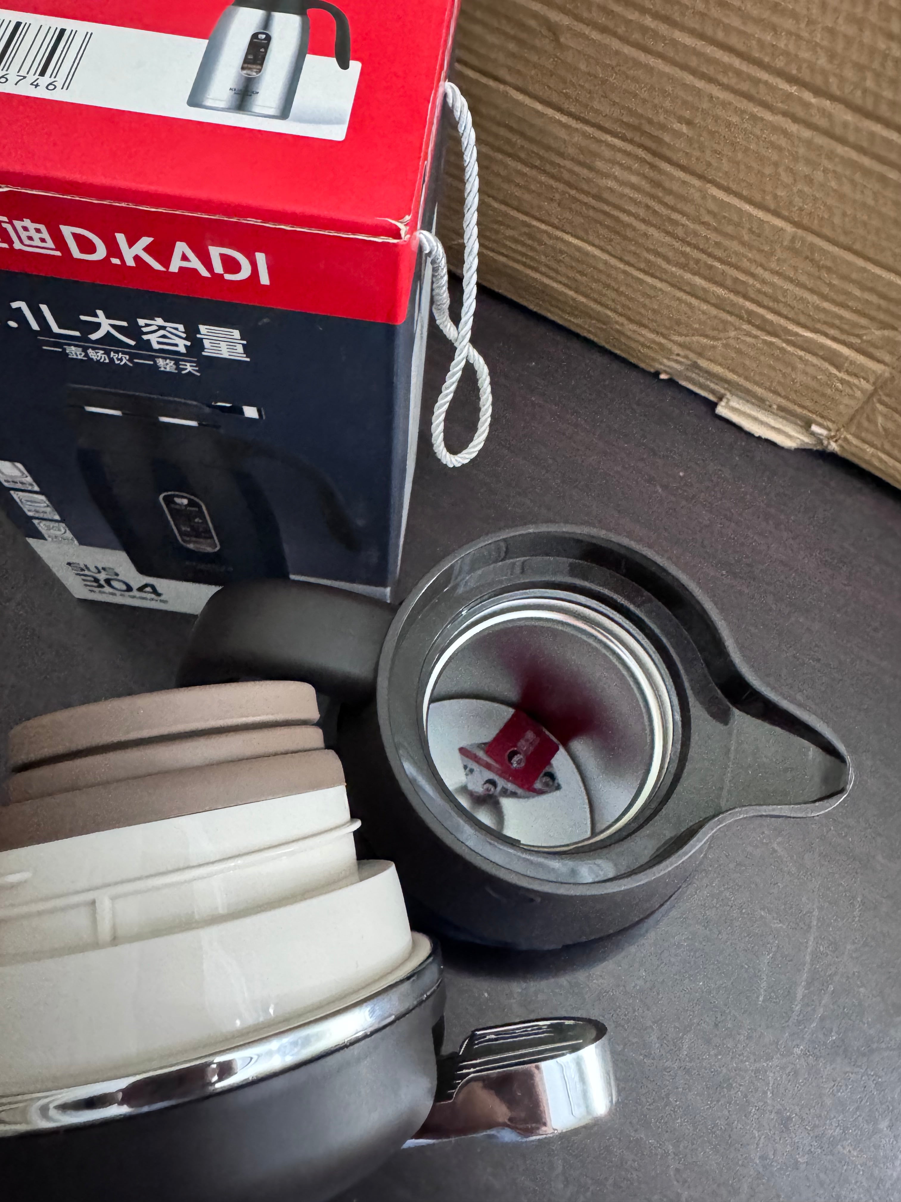 D KADI Vacuum Flask 2.1L Stainless Steel | Hot & Cold Thermal Jug in Pakistan