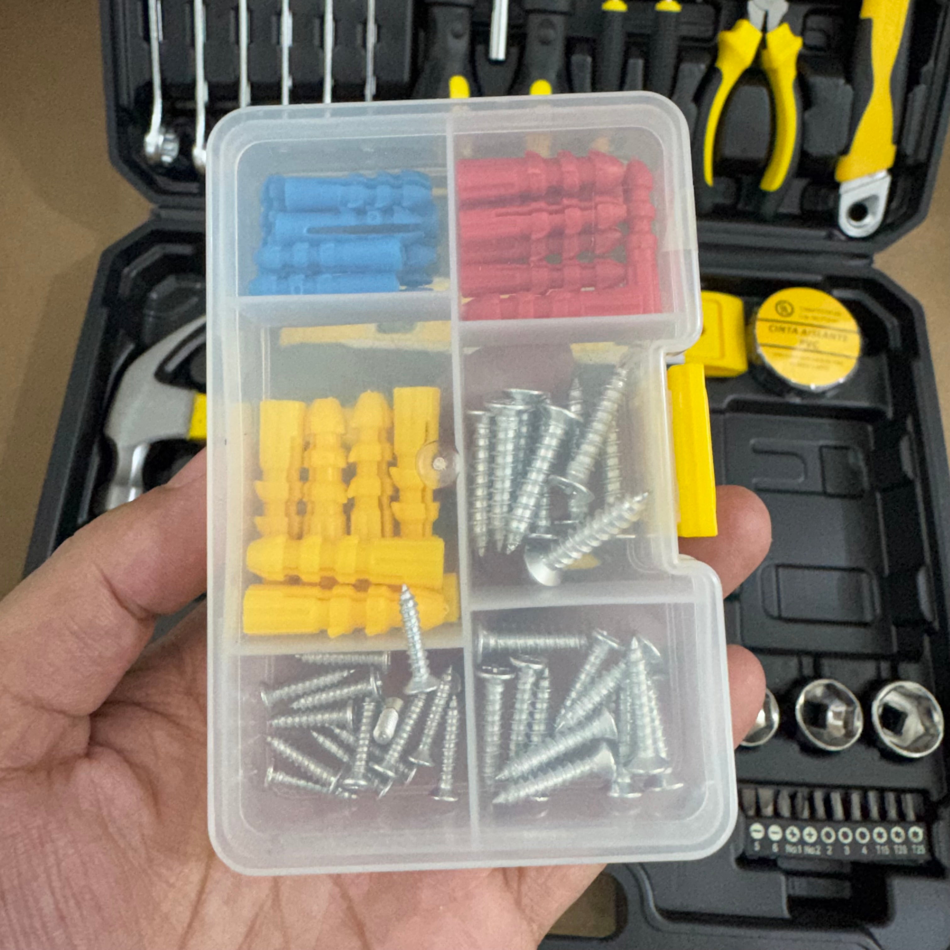 108-Piece Universal Tool Kit - Complete Home DIY Hardware Set with Carry Case German