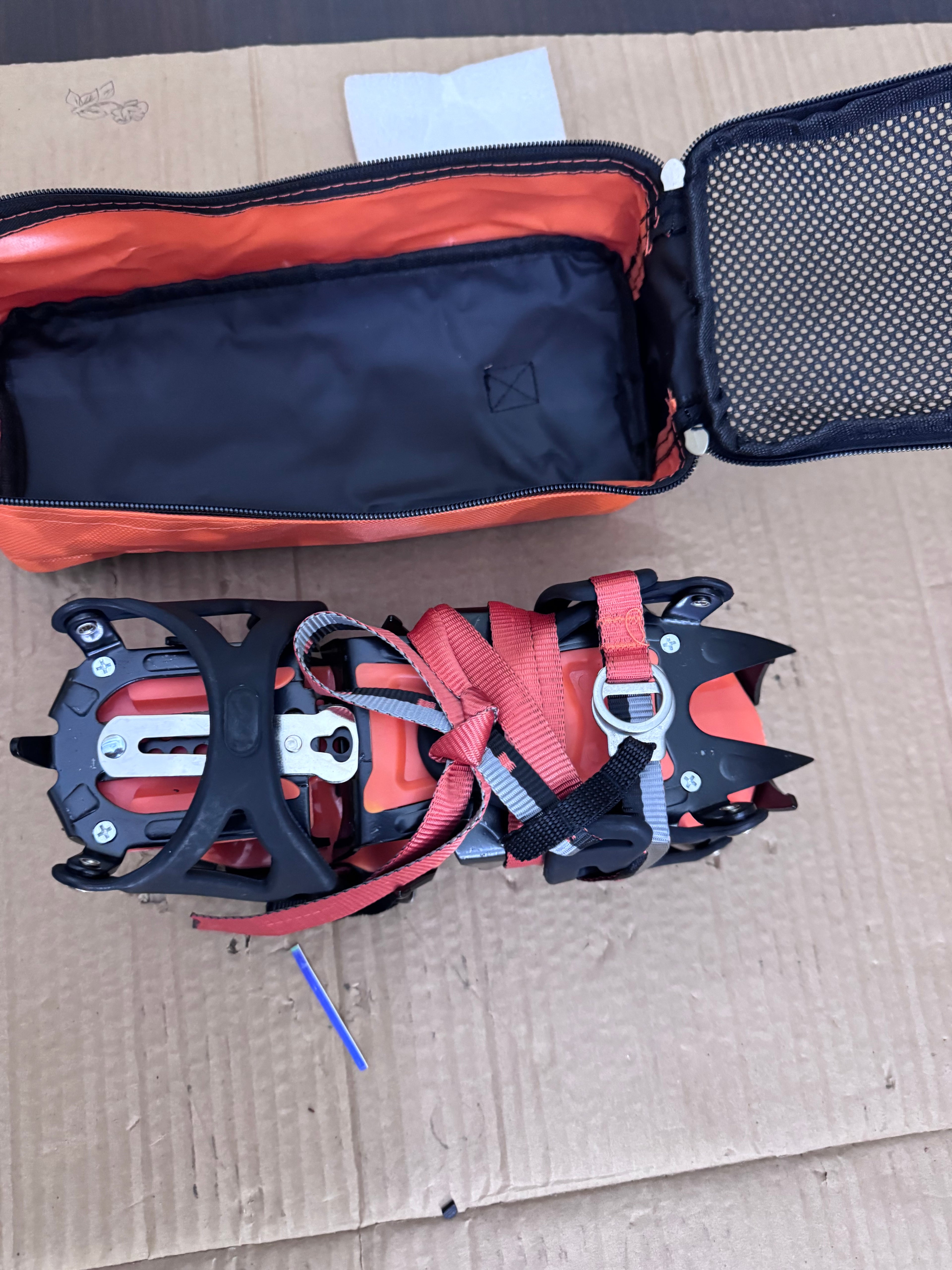 LOT Imported Anti-Slip Ice Snow Cleats Crampons (Pair for 1 Person) – Travel & Hiking