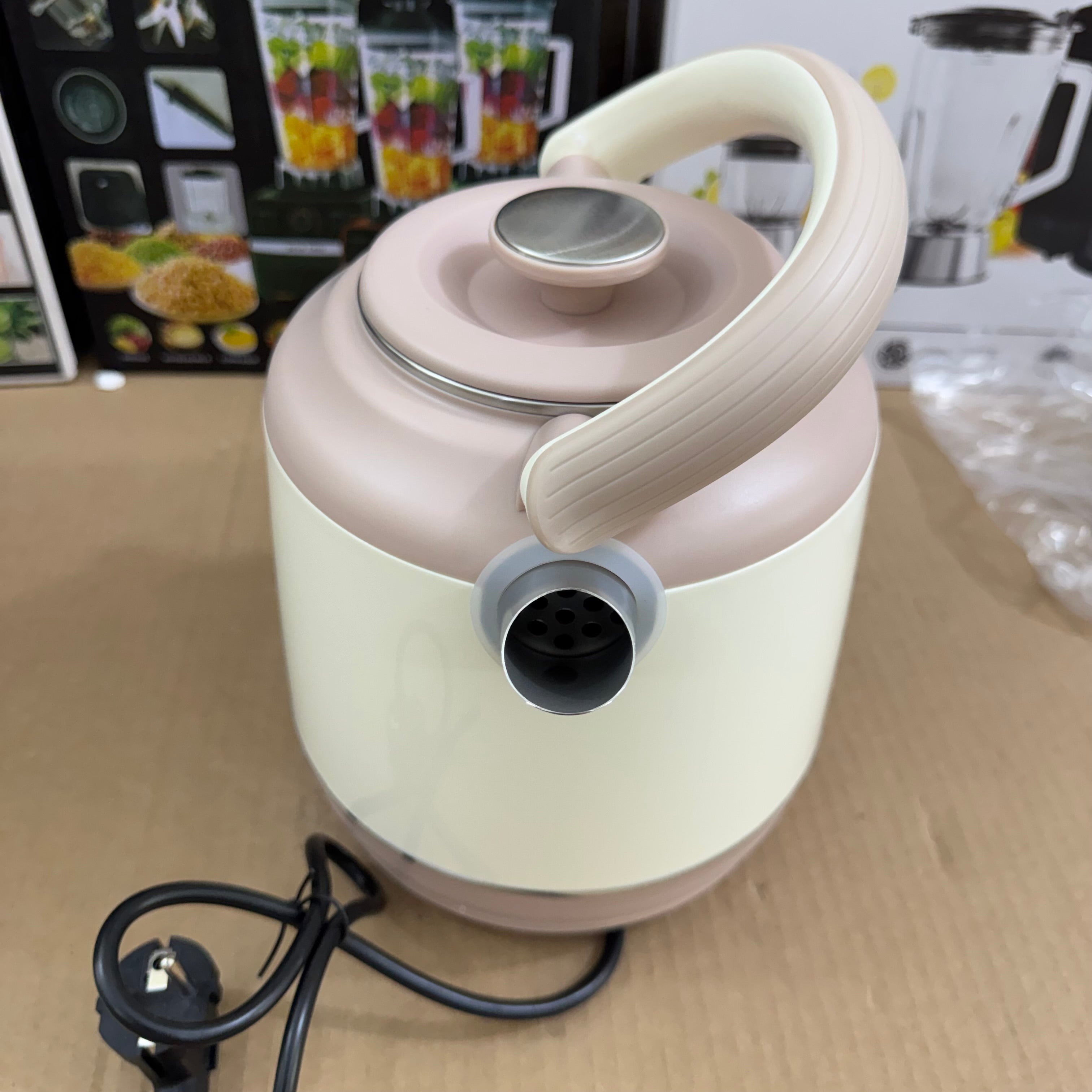 BOMN 2.0L Electric Kettle BM-1839
