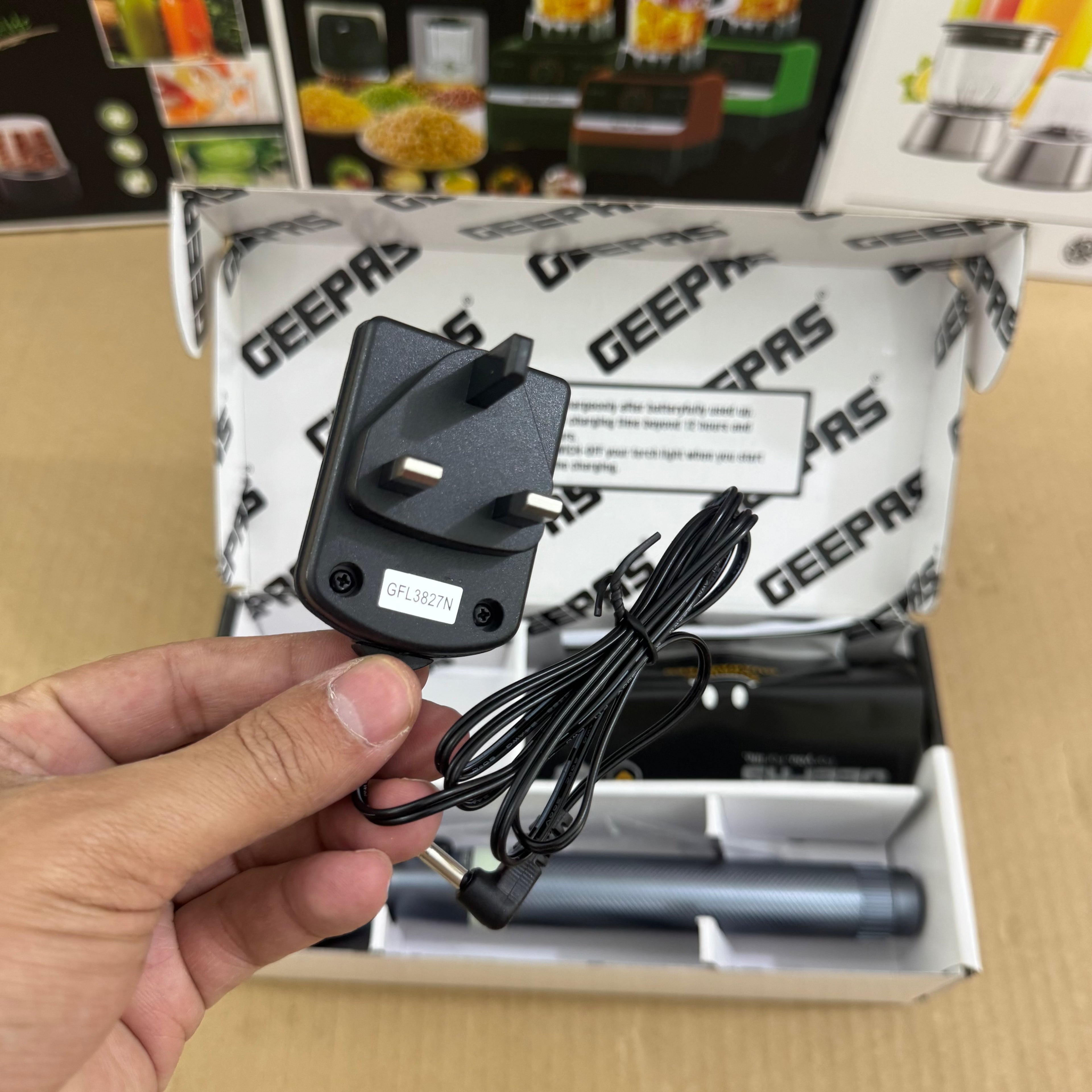 Geepas Rechargeable LED Flashlight GFL3827N