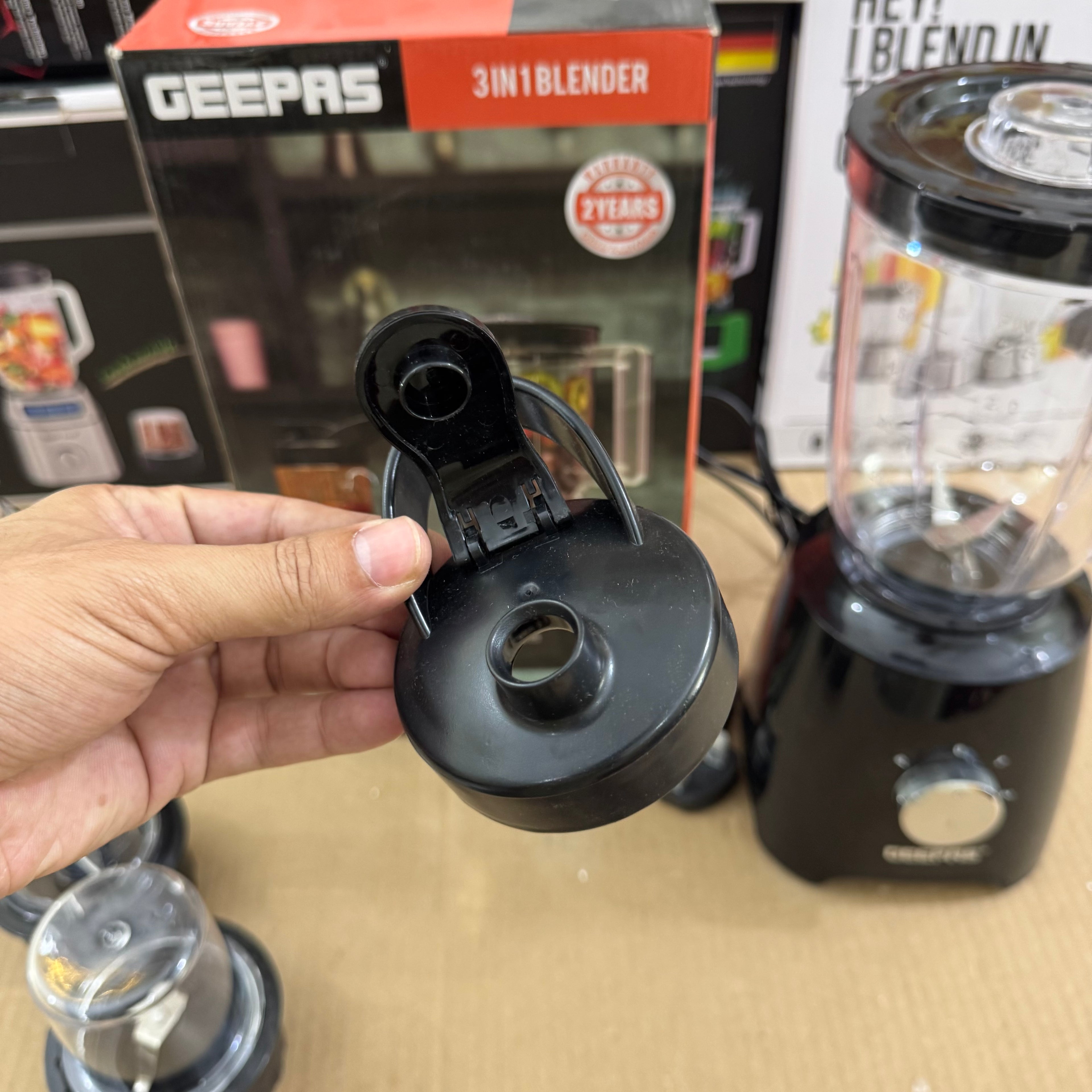 Geepas 3-in-1 Blender GSB44033N