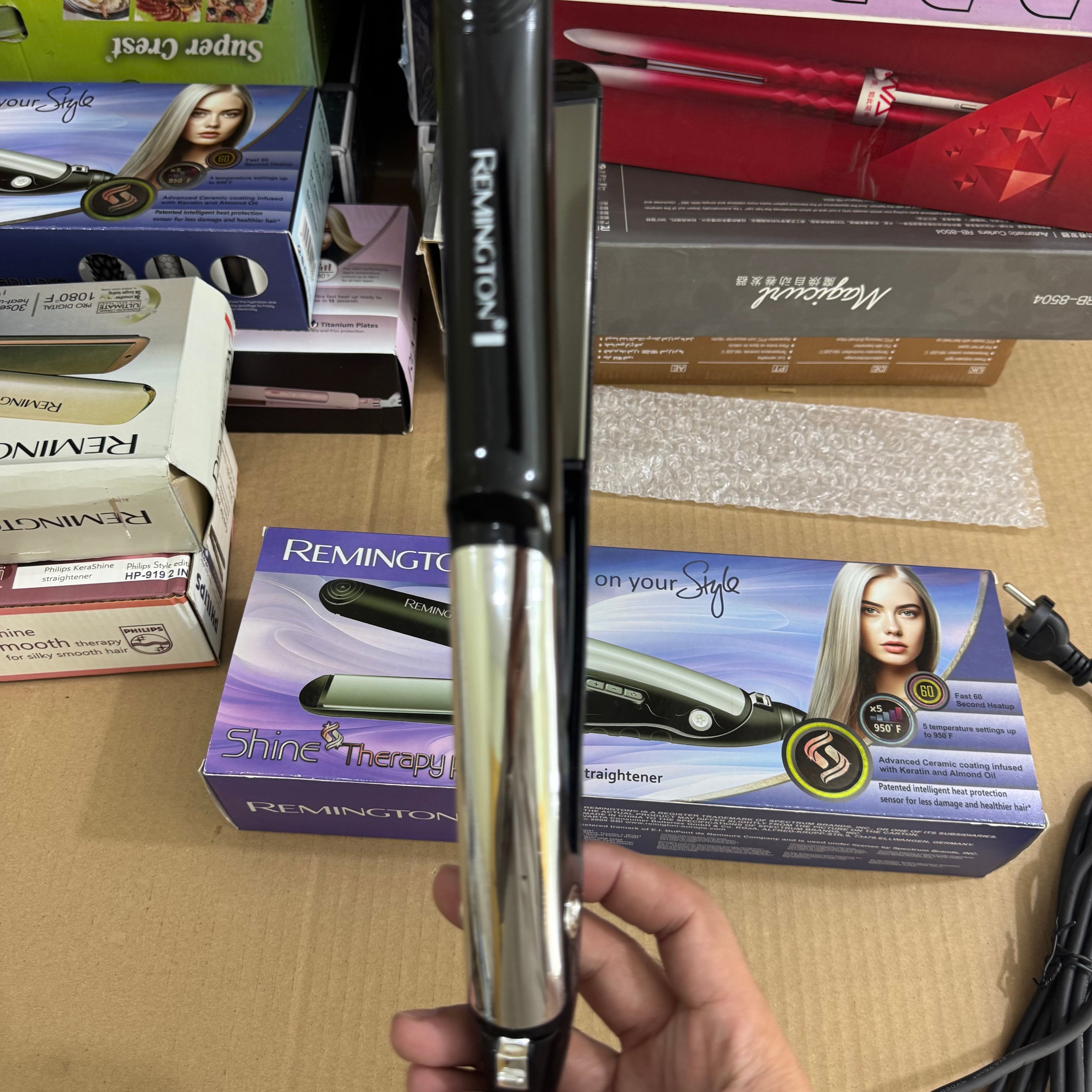 Remington Shine Therapy Pro Intelligent Hair Straightener - Model RM-3500S Lot Imported