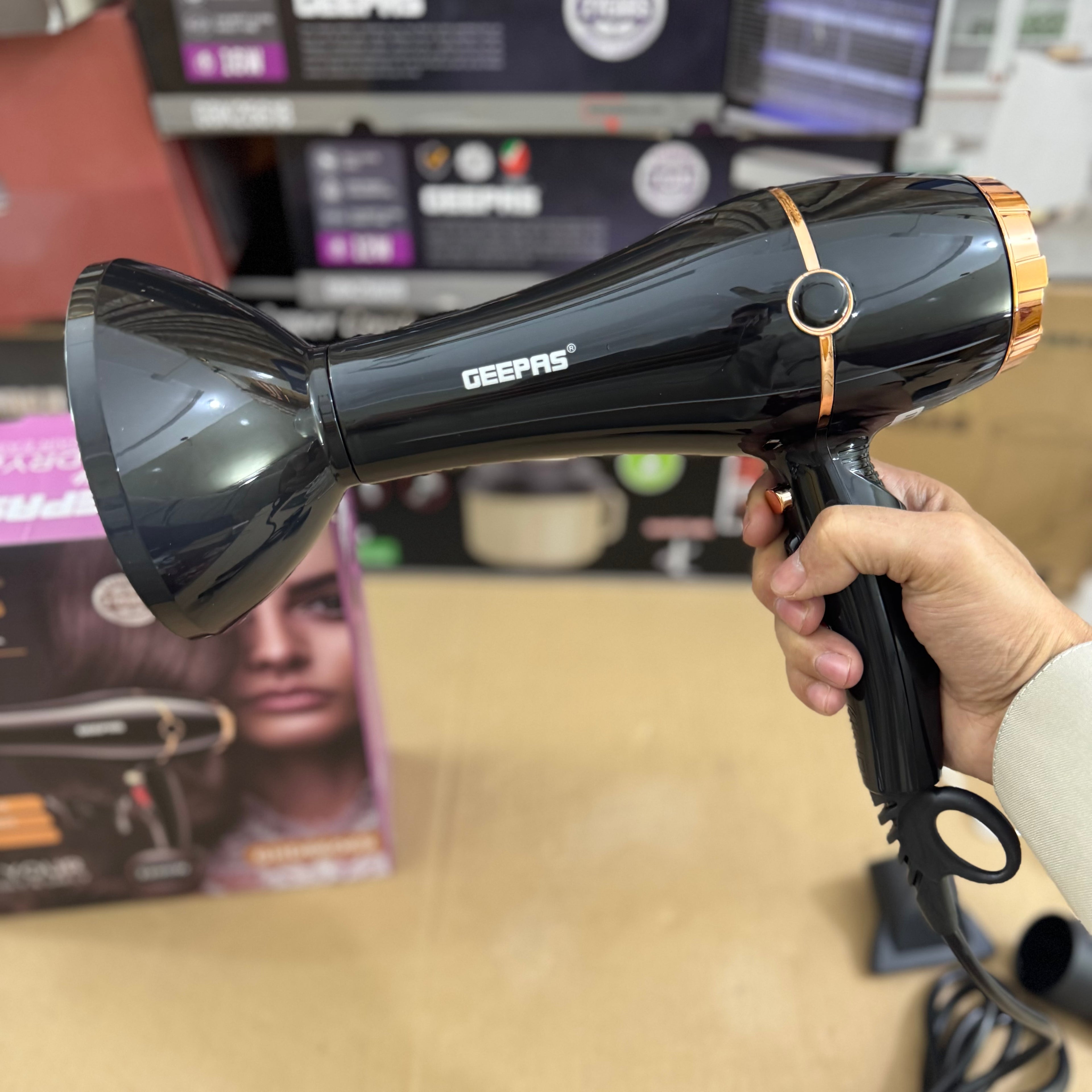 Geepas 2200W Professional Hair Dryer – GHD86069