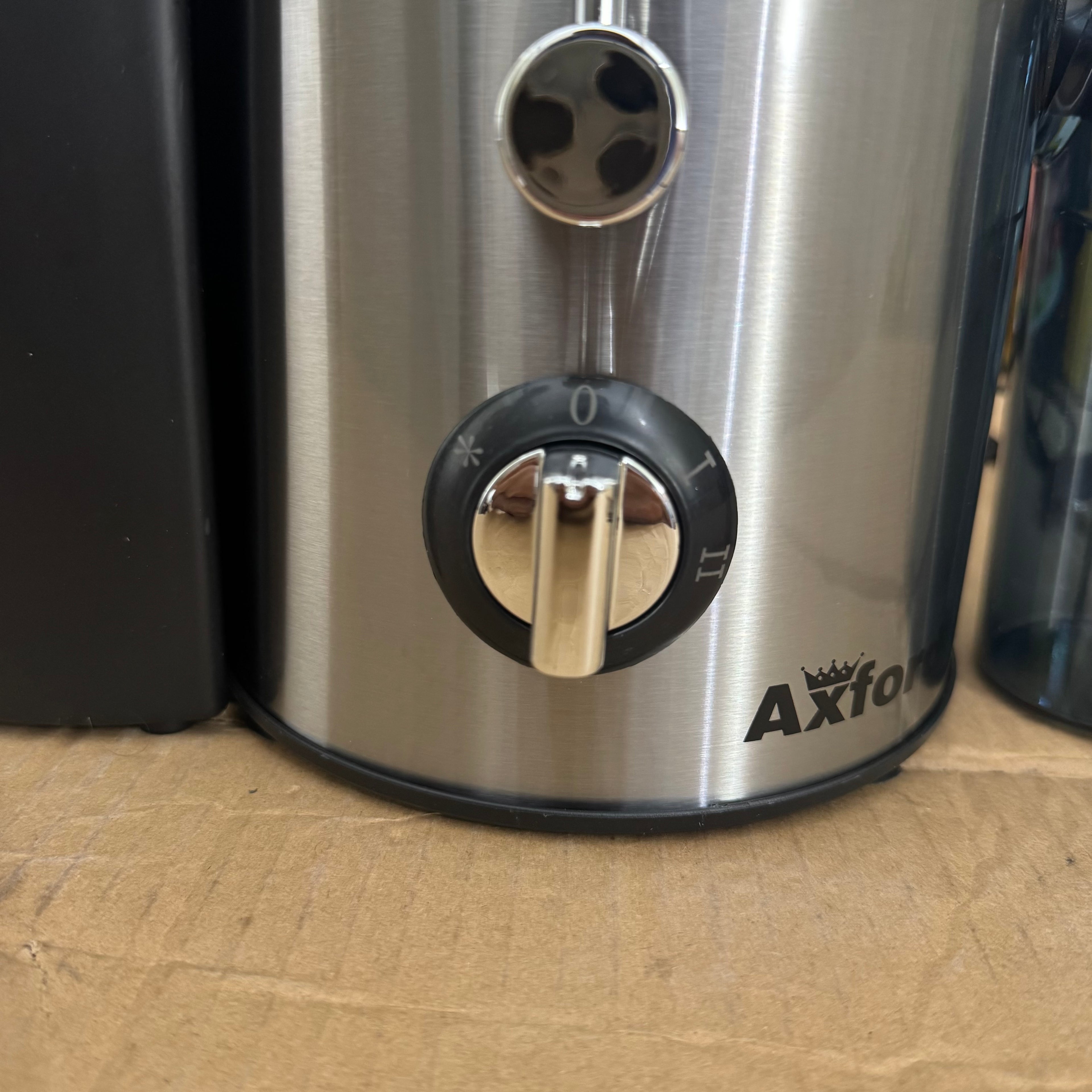 Lot Imported Axford Citrus Juicer Powerful Extractor