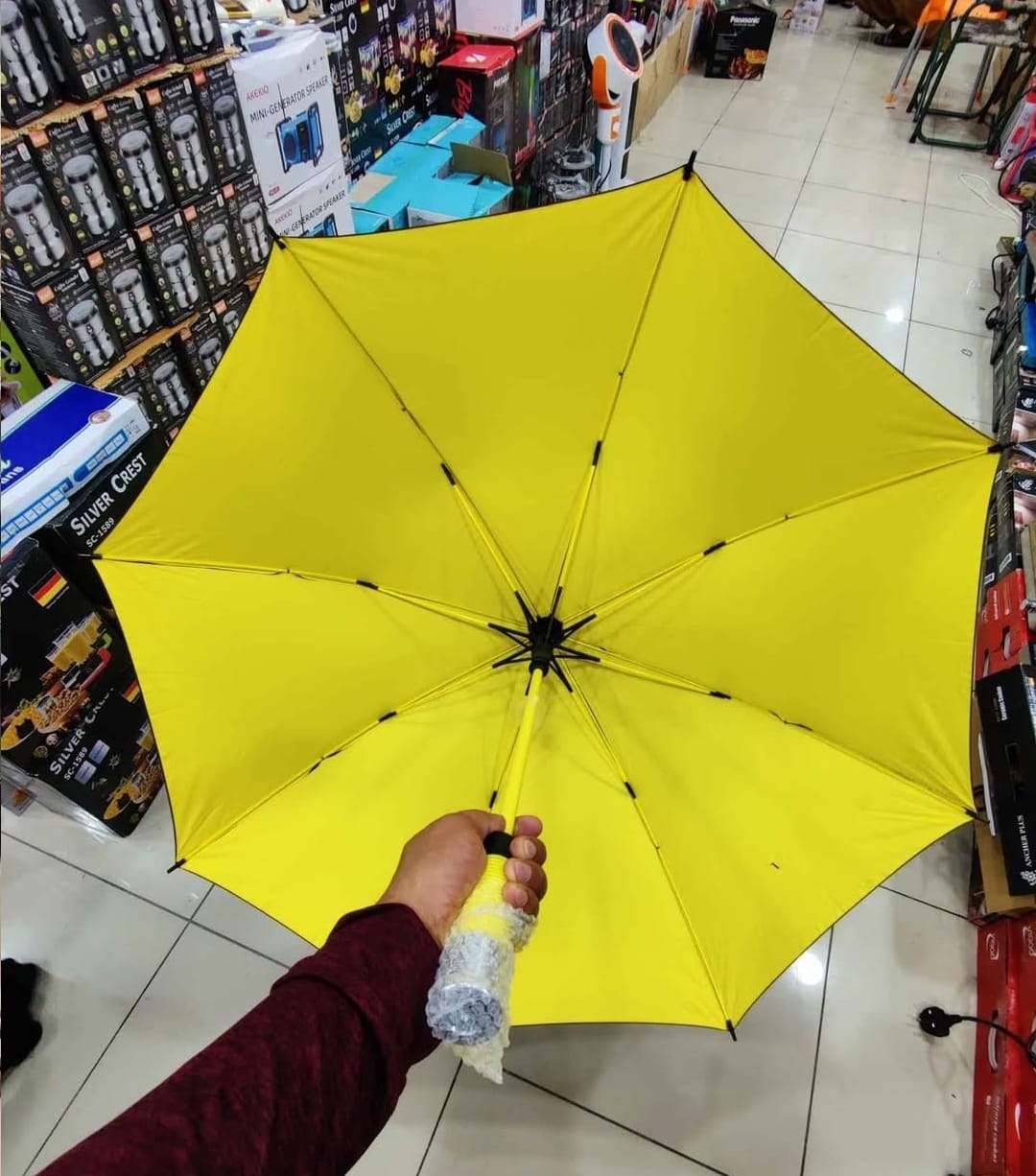 BMW Luxury 4-Person UV-Protected Umbrella