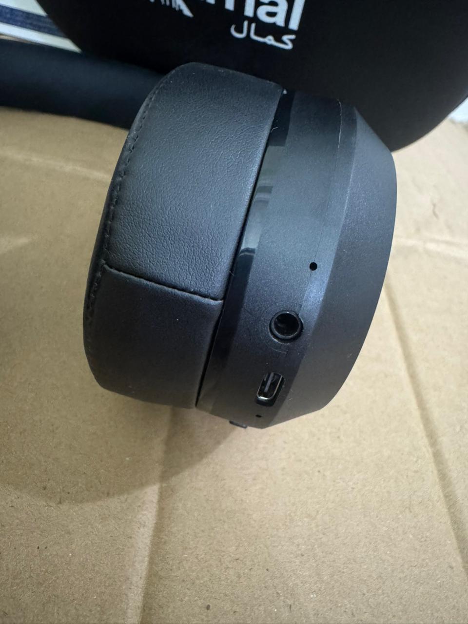 Immersive audio headphones in Pakistan with Spatial Audio