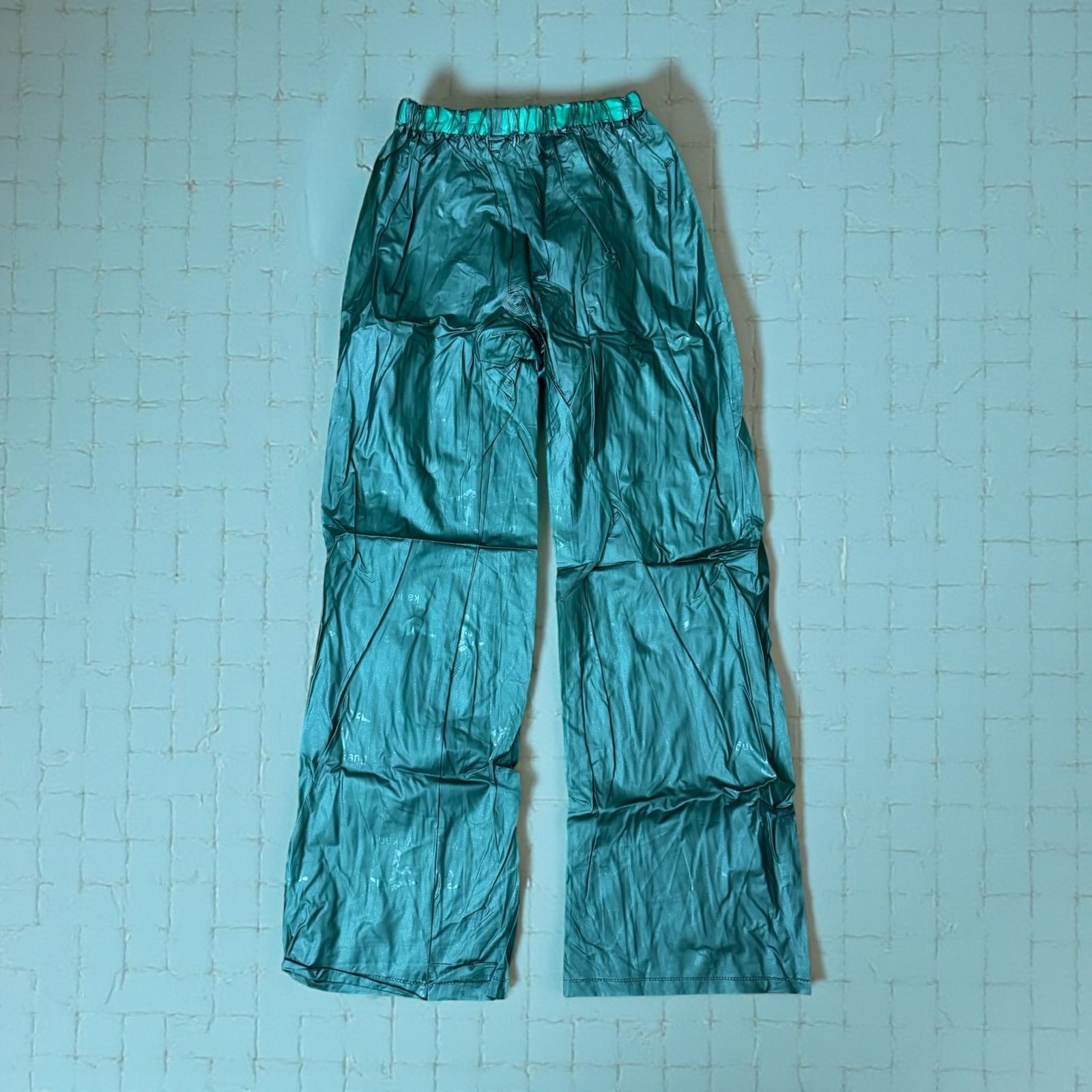 Heavy Duty Waterproof Raincoat Suit – Reflective Hooded Rain Jacket & Pants Set