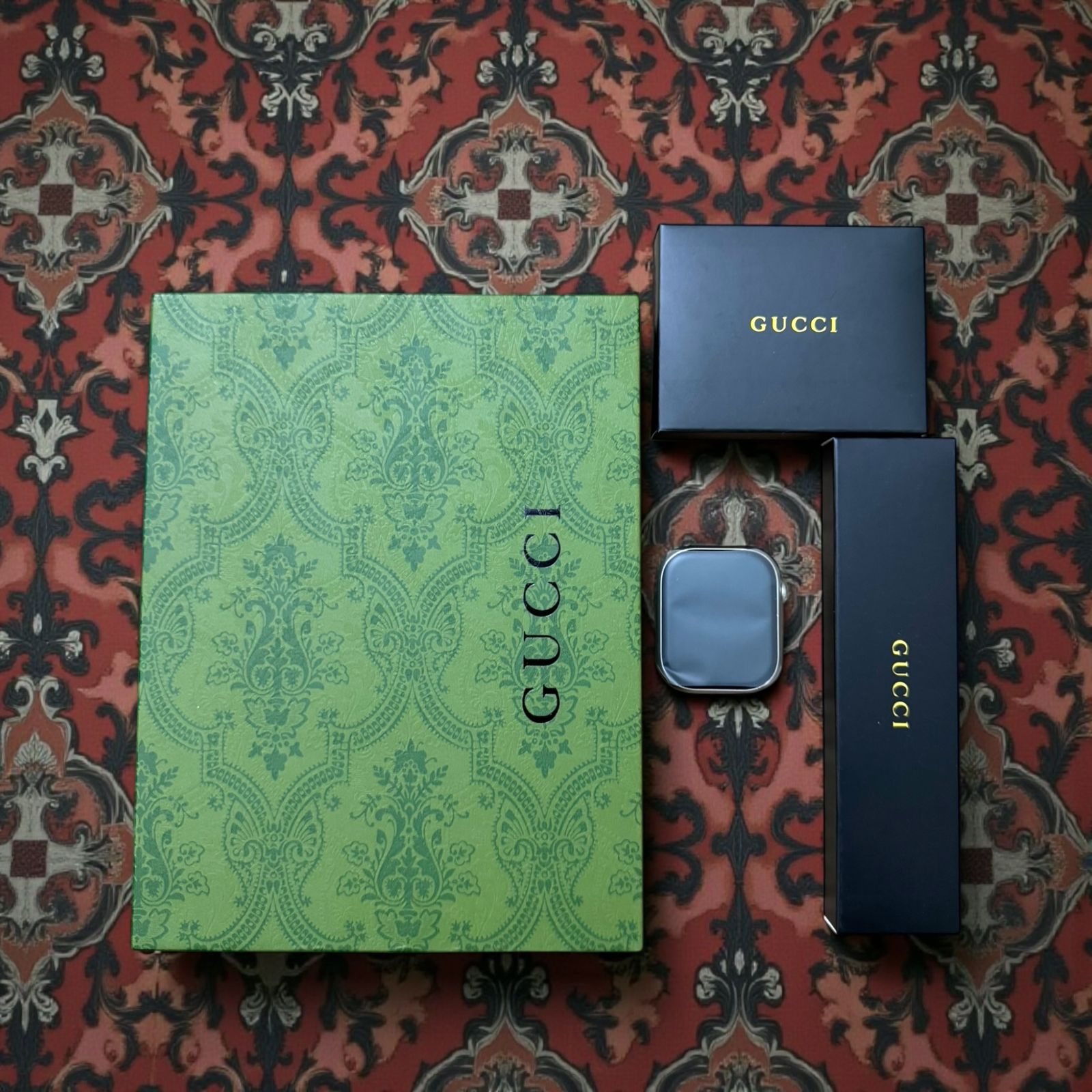 Gucci Apple Watch Luxury Edition – Designer Boxed Smart Watch