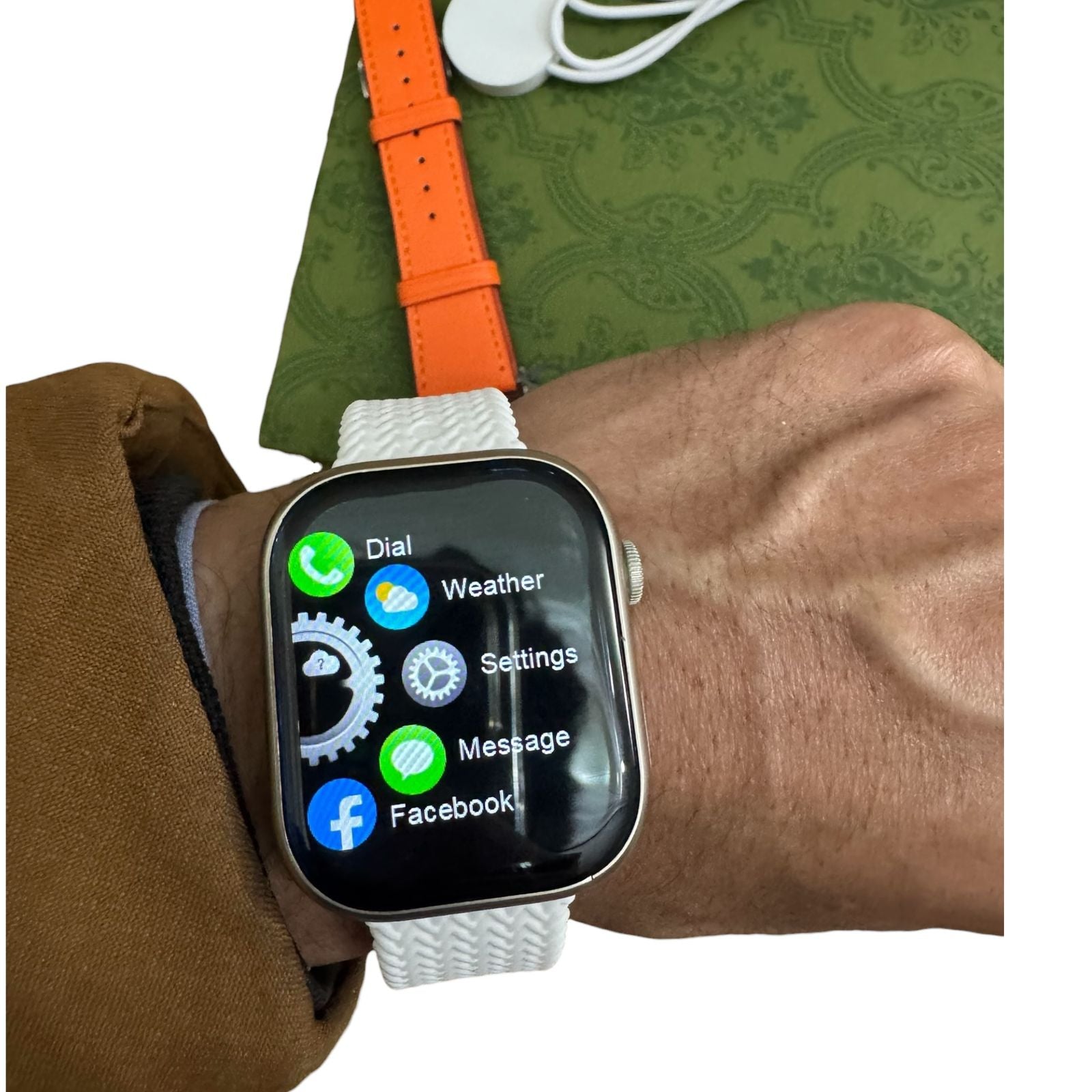 Gucci Apple Watch Luxury Edition – Designer Boxed Smart Watch