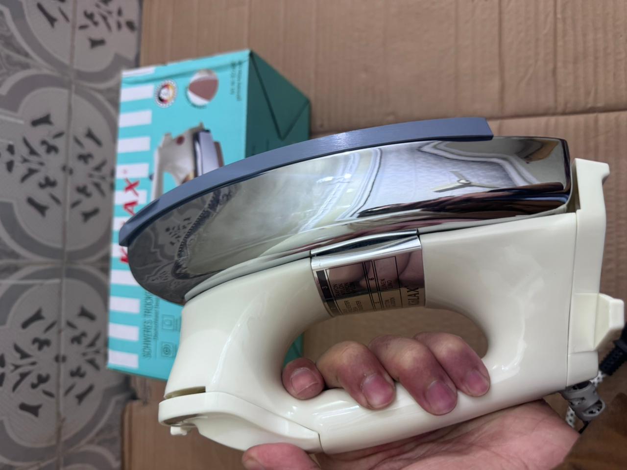 KOLAX Heavy Dry Iron 1200W | Ceramic Soleplate Iron in Pakistan (Germany Designed)