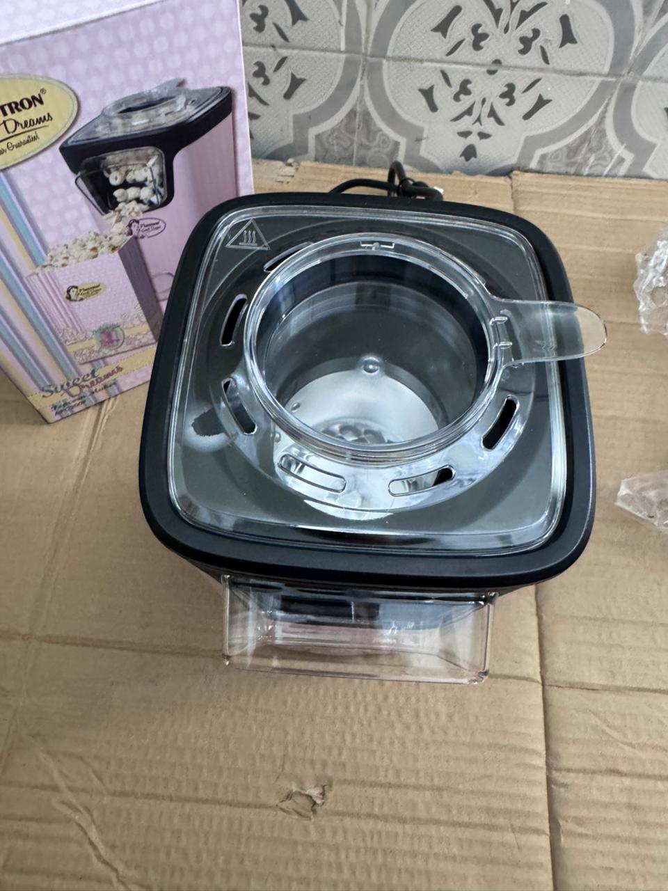 Bestron Sweet Dreams Popcorn Maker APC200P | Oil-Free Popcorn Machine in Pakistan