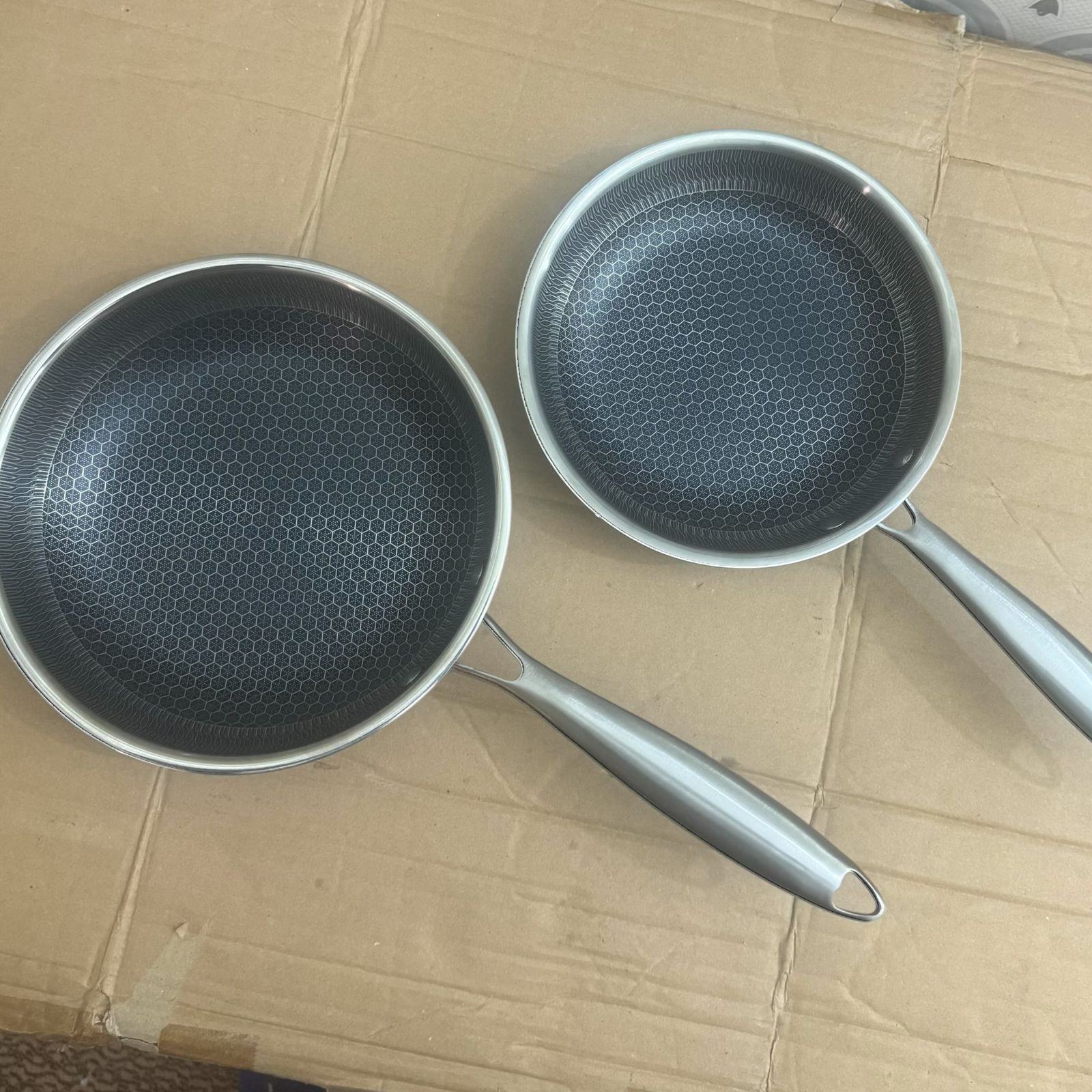 Lot Imported Non-Stick Honeycomb Frying Pan – Durable Stainless Steel Handle